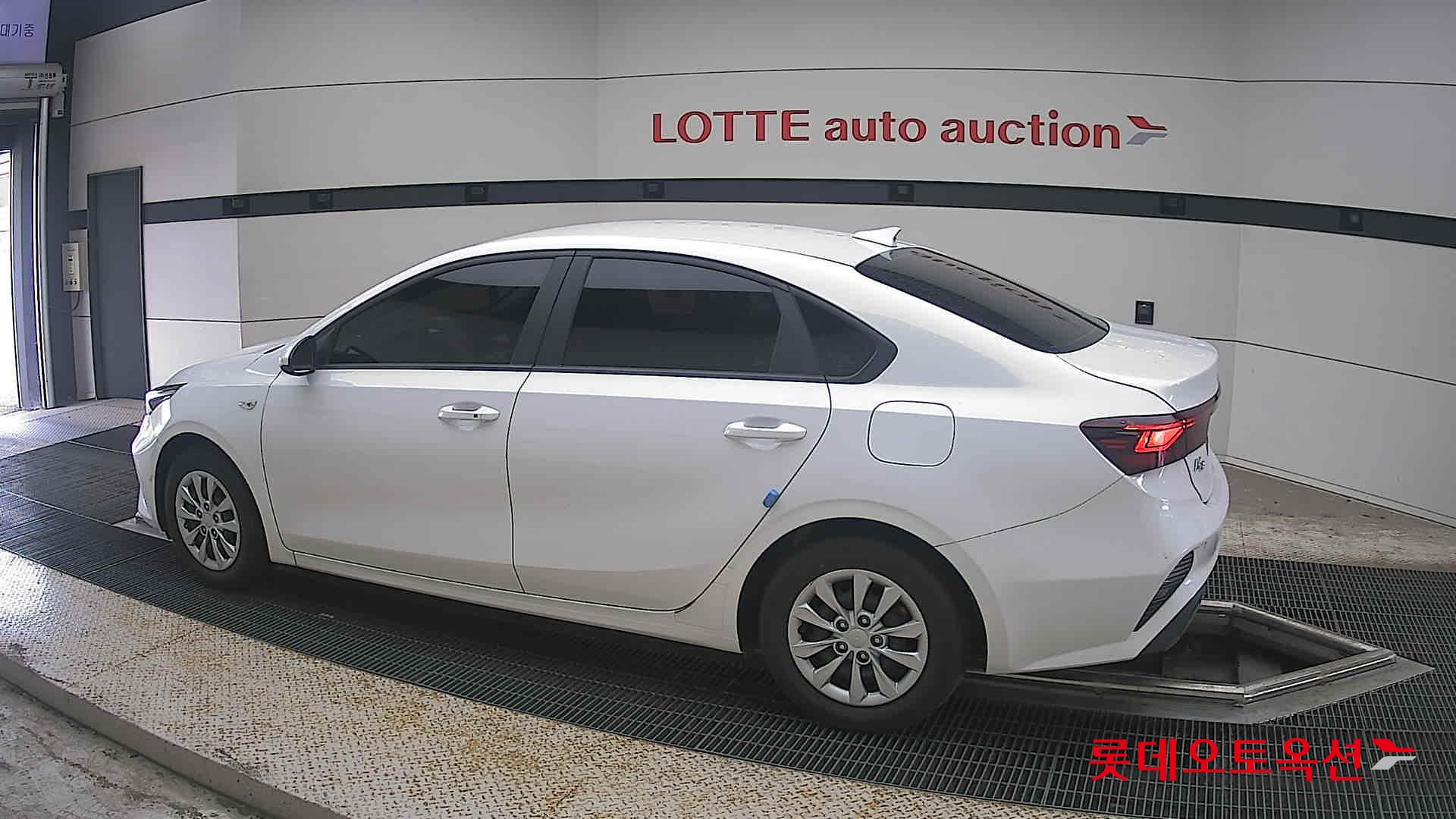 2022 - kia k3