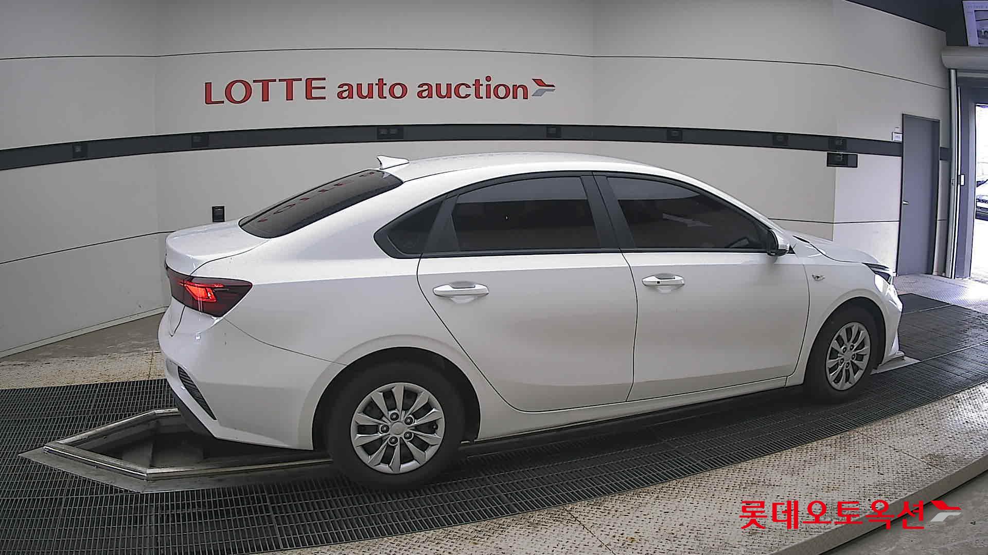 2022 - kia k3
