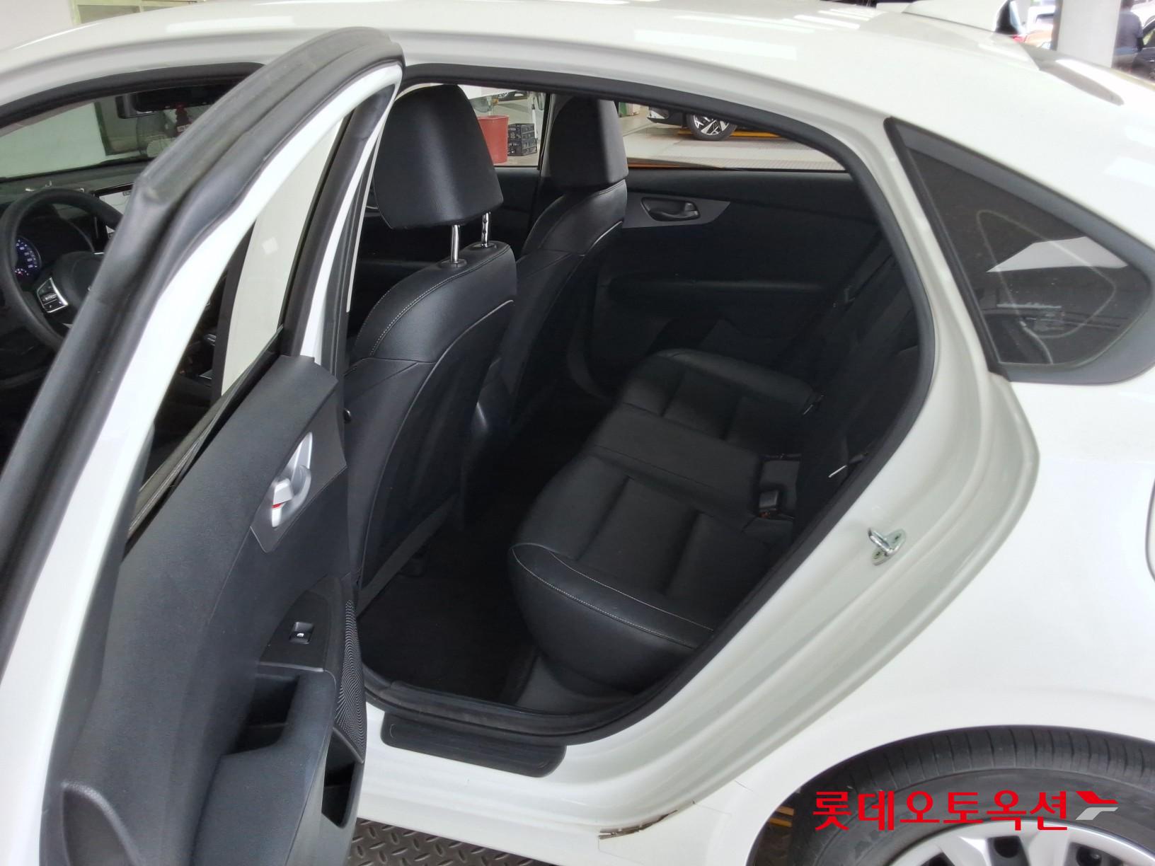 2022 - kia k3