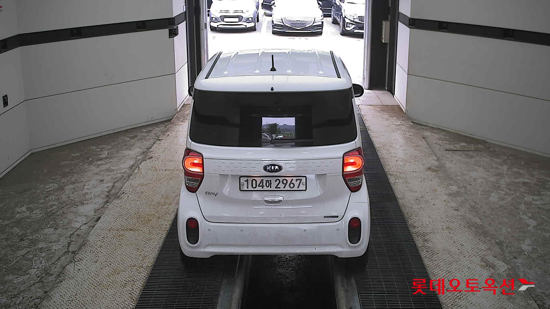 2021 - kia ray