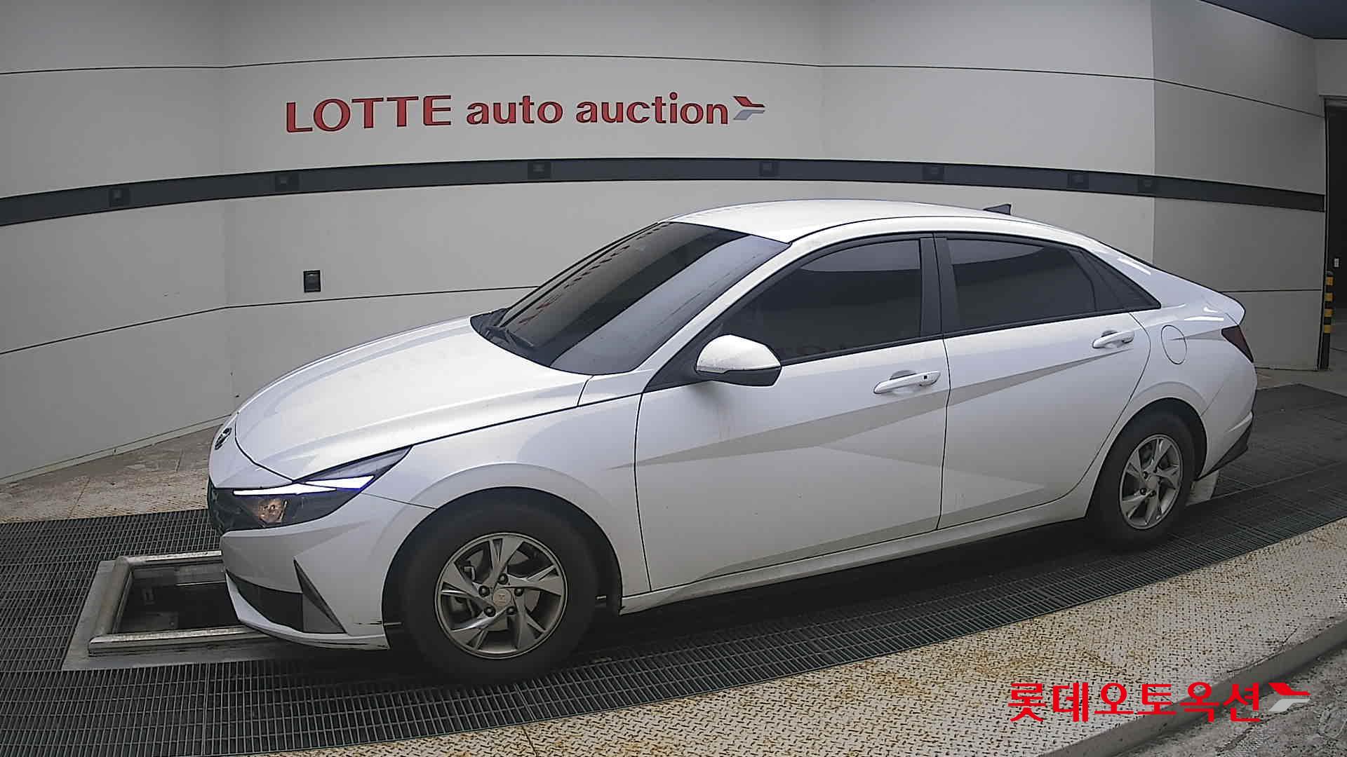 2023 - hyundai avante