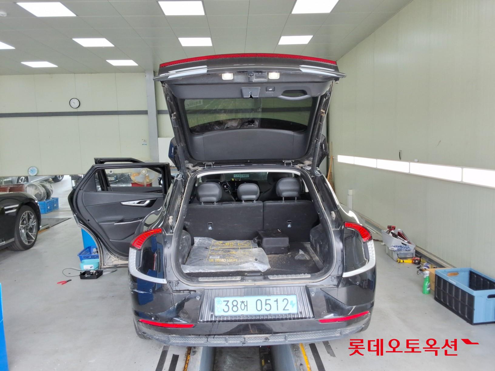 2023 - kia ev6