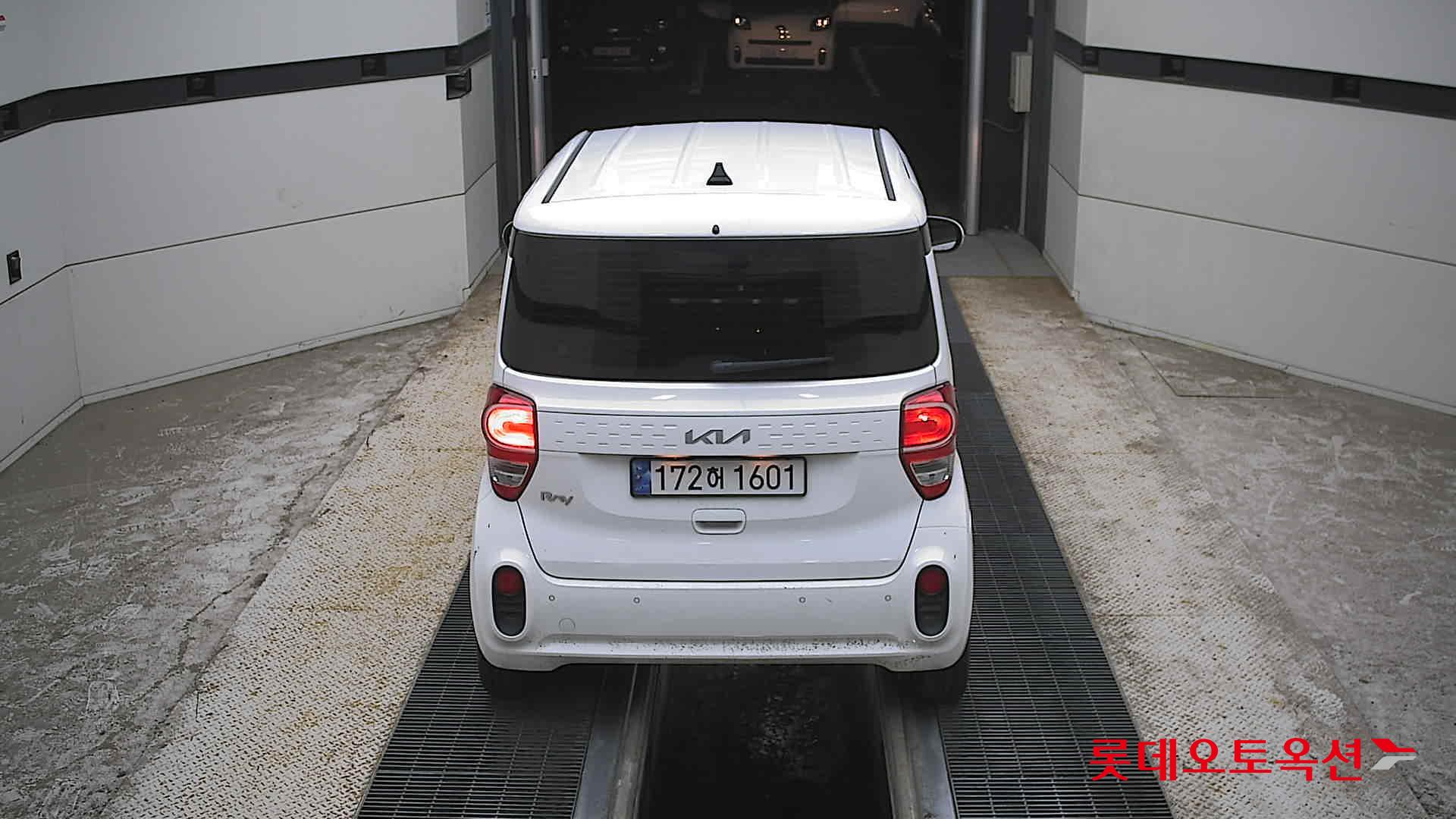 2022 - kia ray