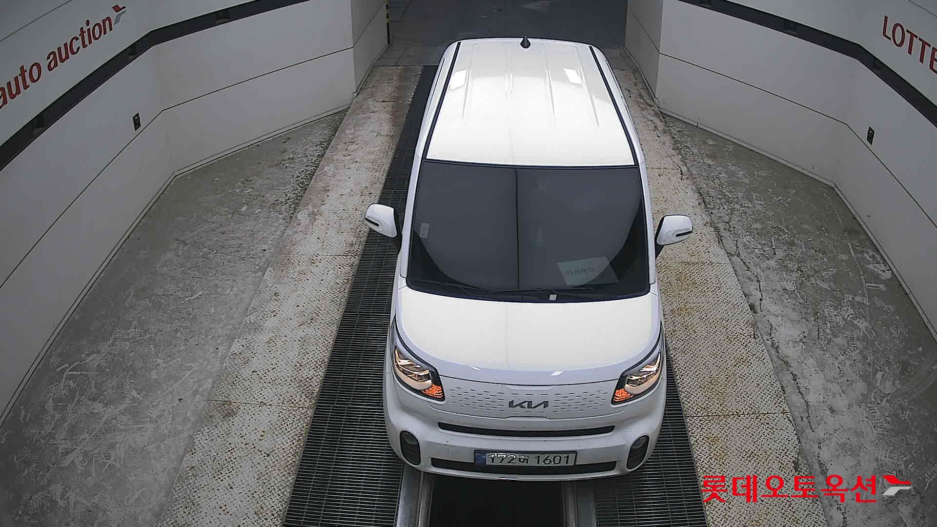 2022 - kia ray