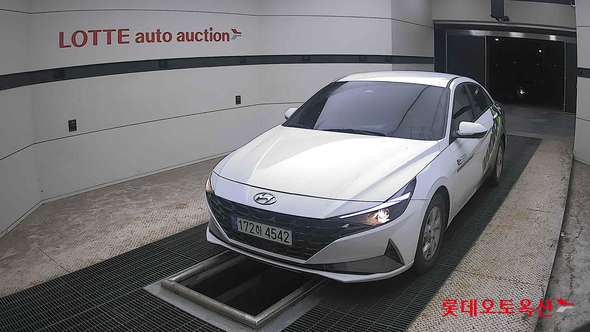 2023 - hyundai avante