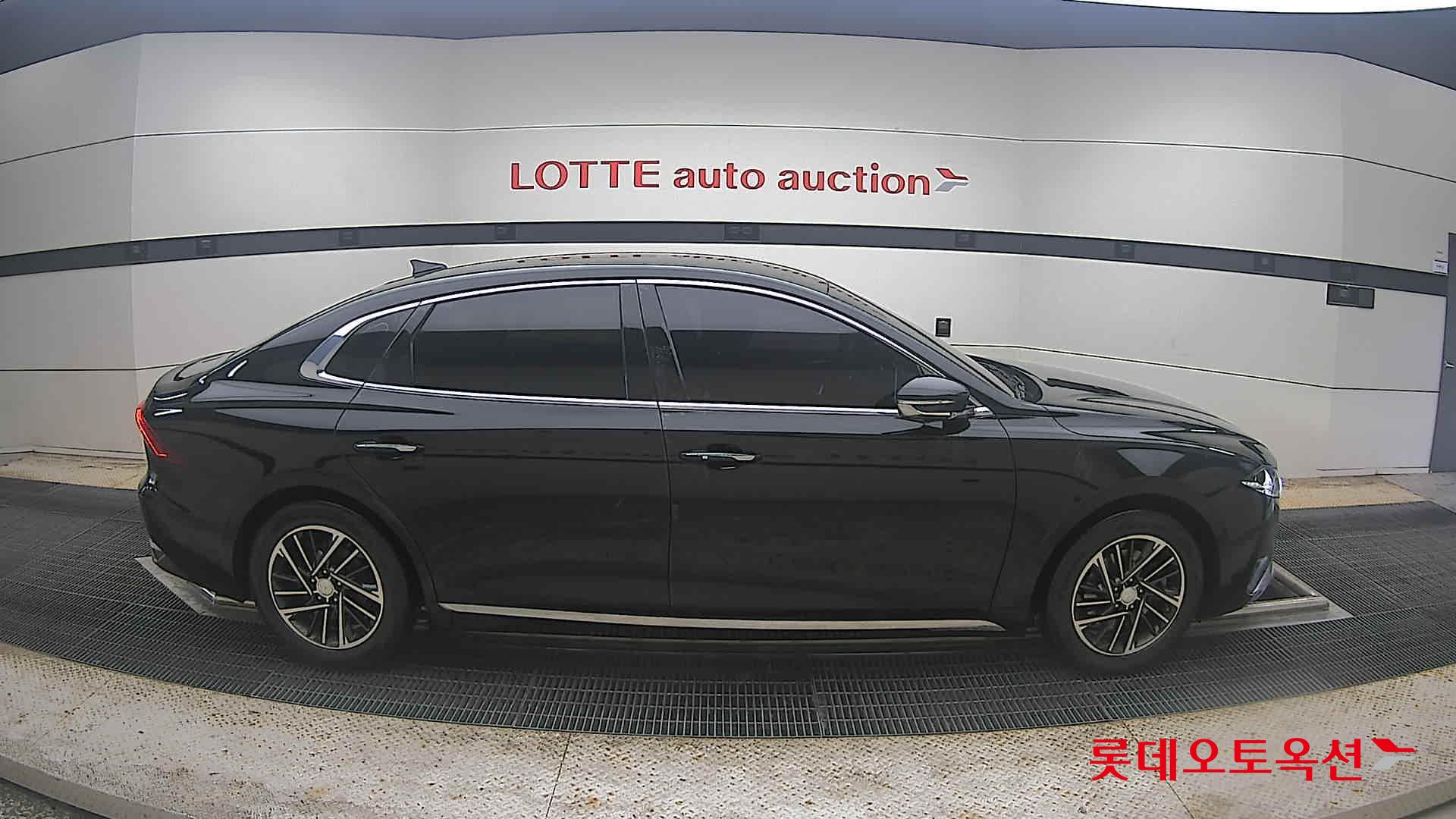 2021 - hyundai grandeur