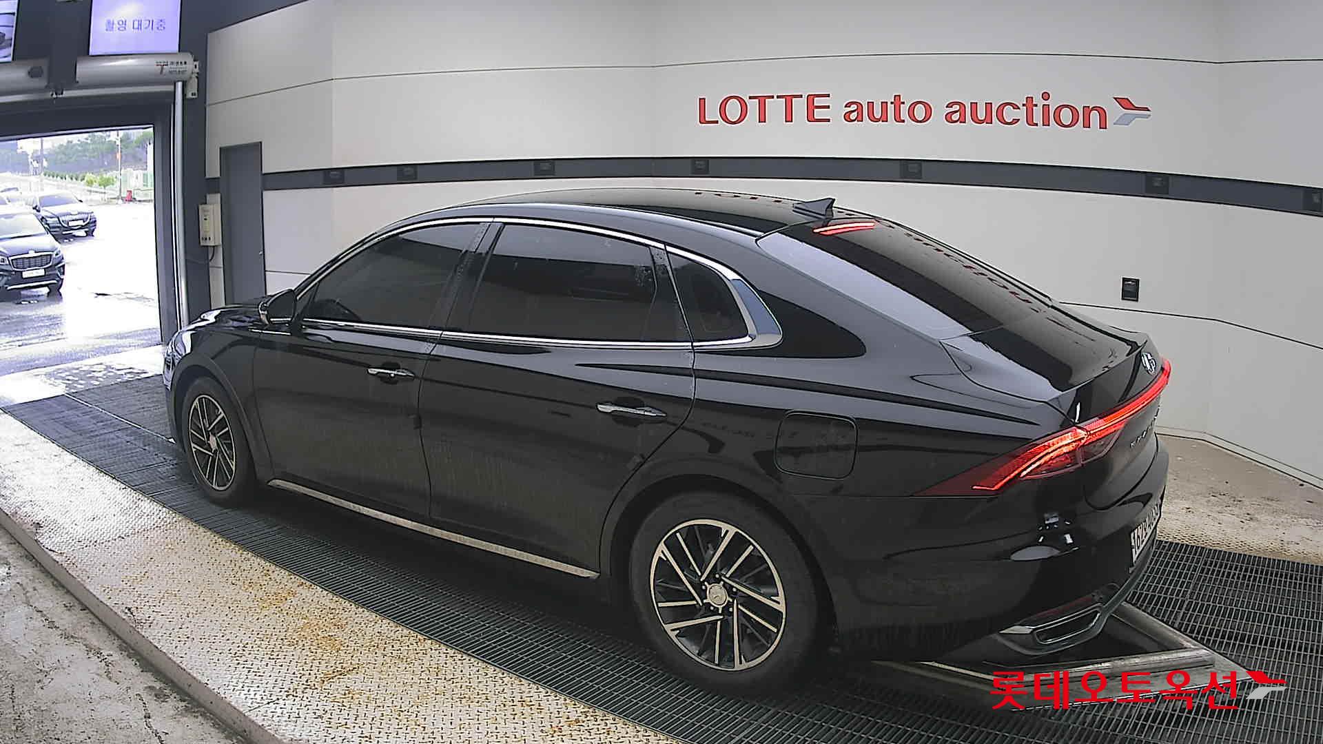 2021 - hyundai grandeur