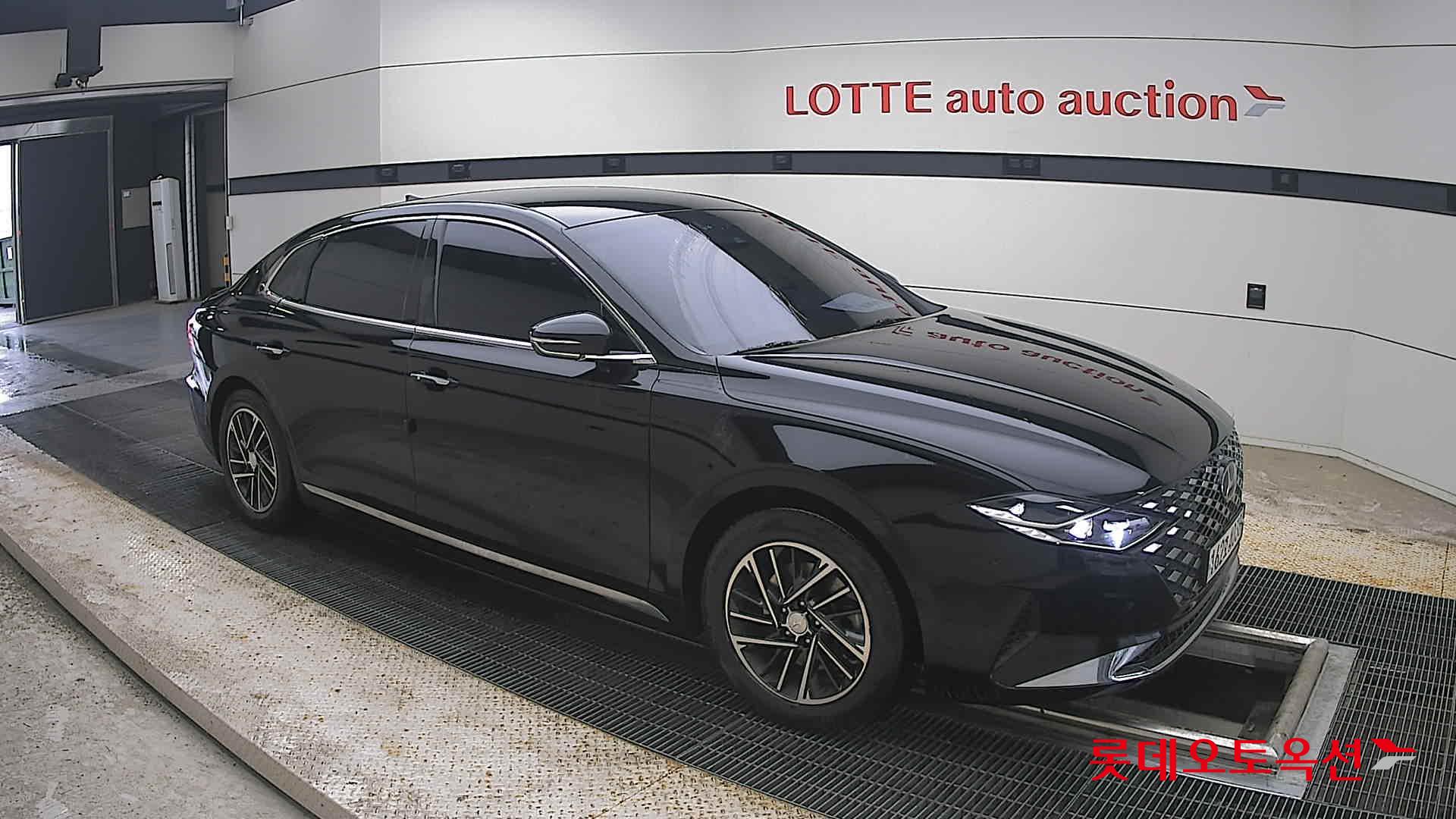 2021 - hyundai grandeur