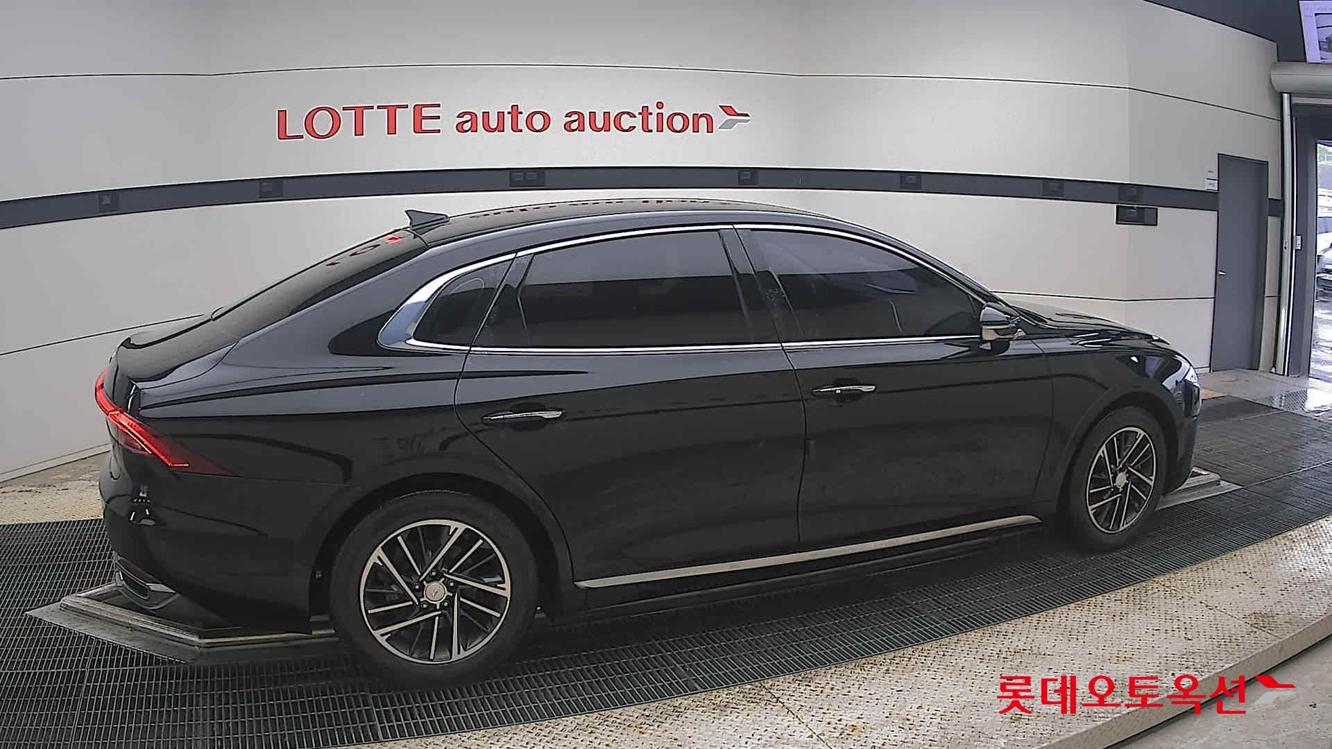 2021 - hyundai grandeur