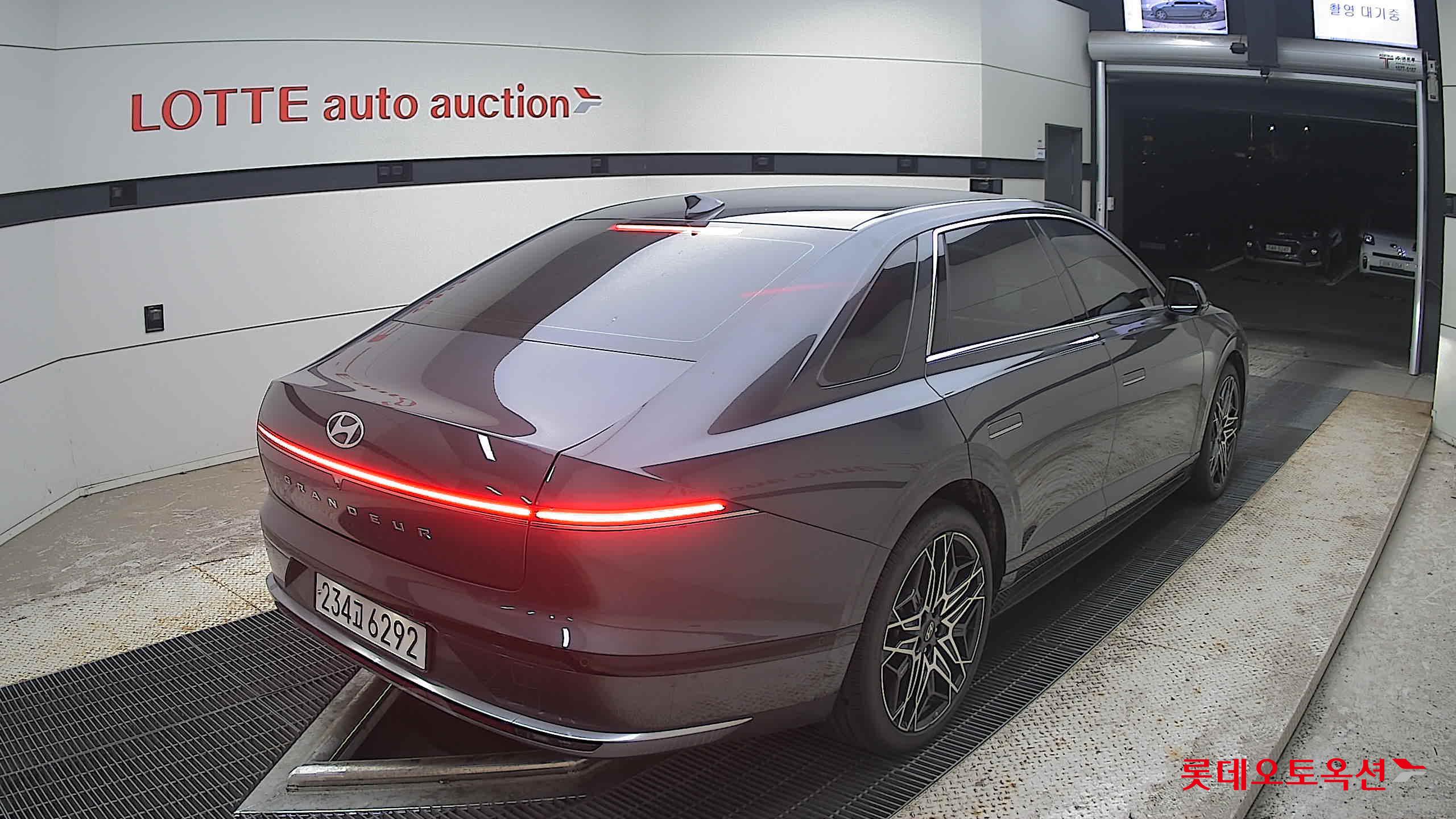 2025 - hyundai grandeur