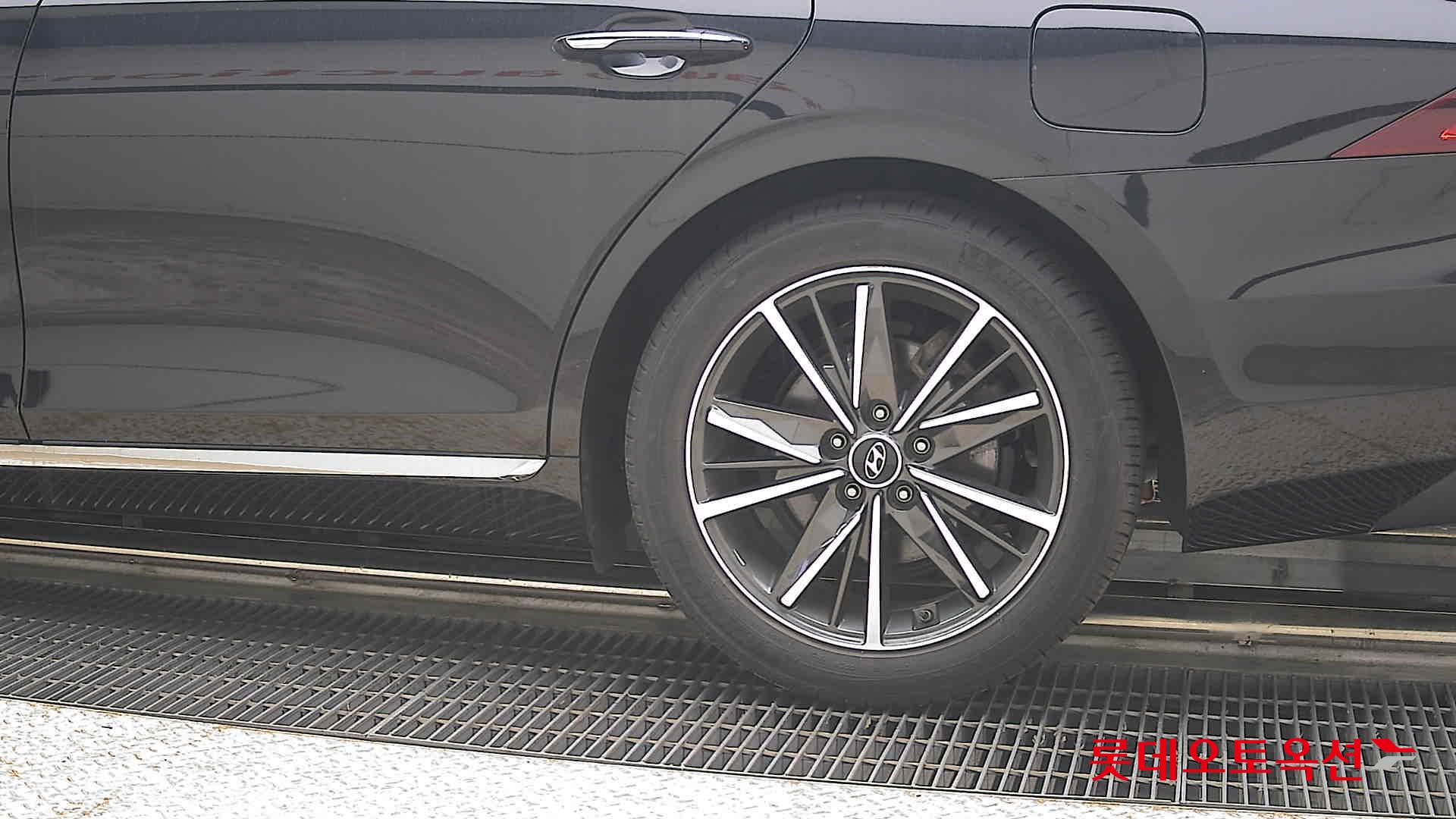 2023 - hyundai grandeur