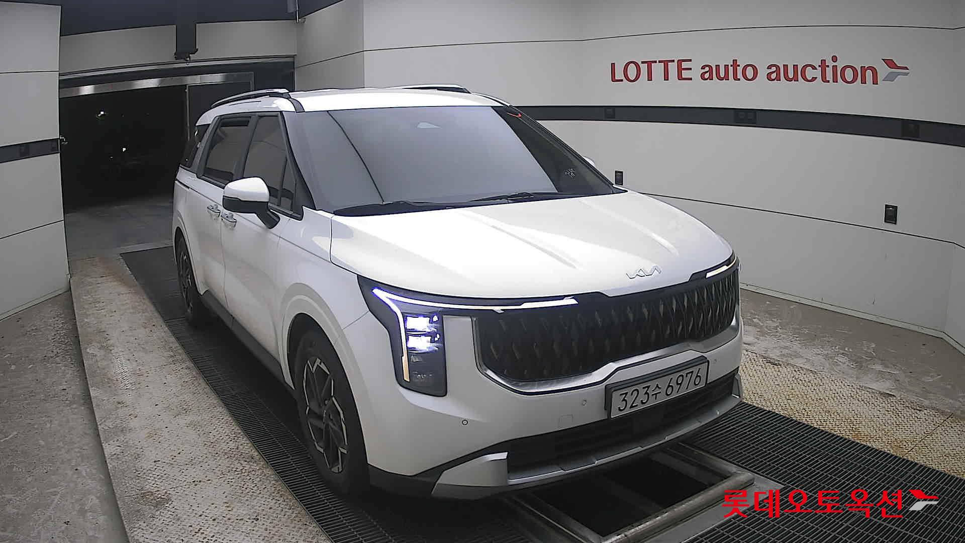 2024 - kia carnival