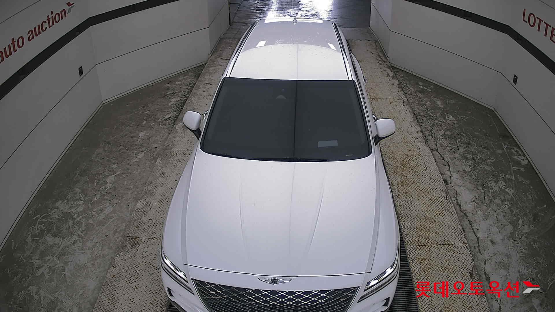 2022 - genesis gv80