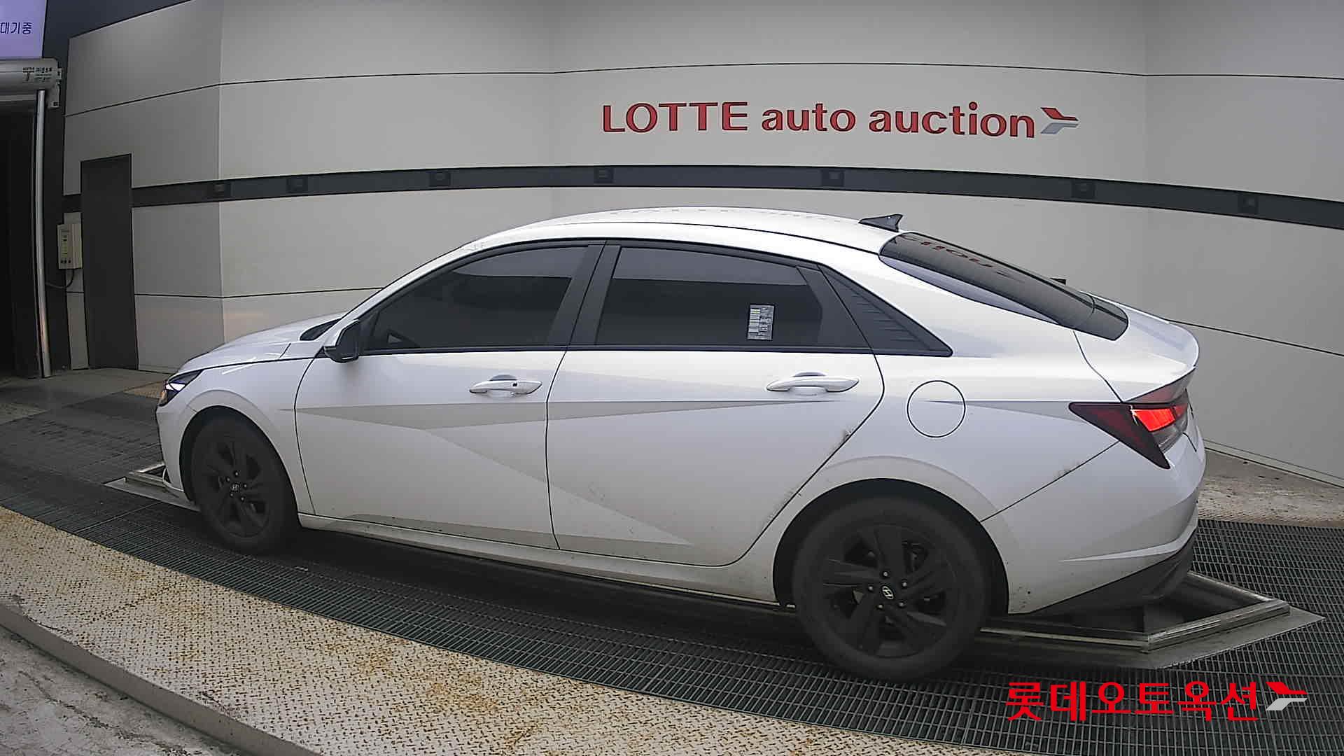 2023 - hyundai avante