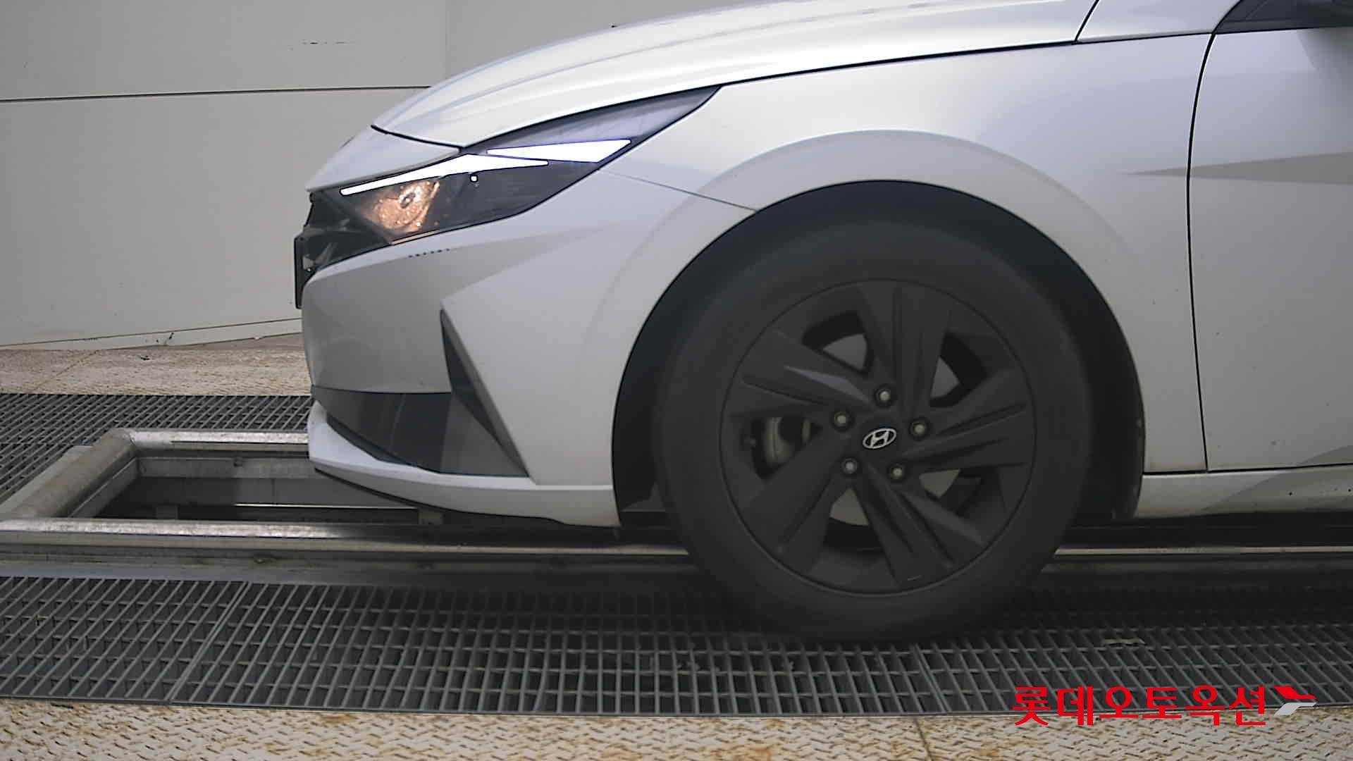 2023 - hyundai avante