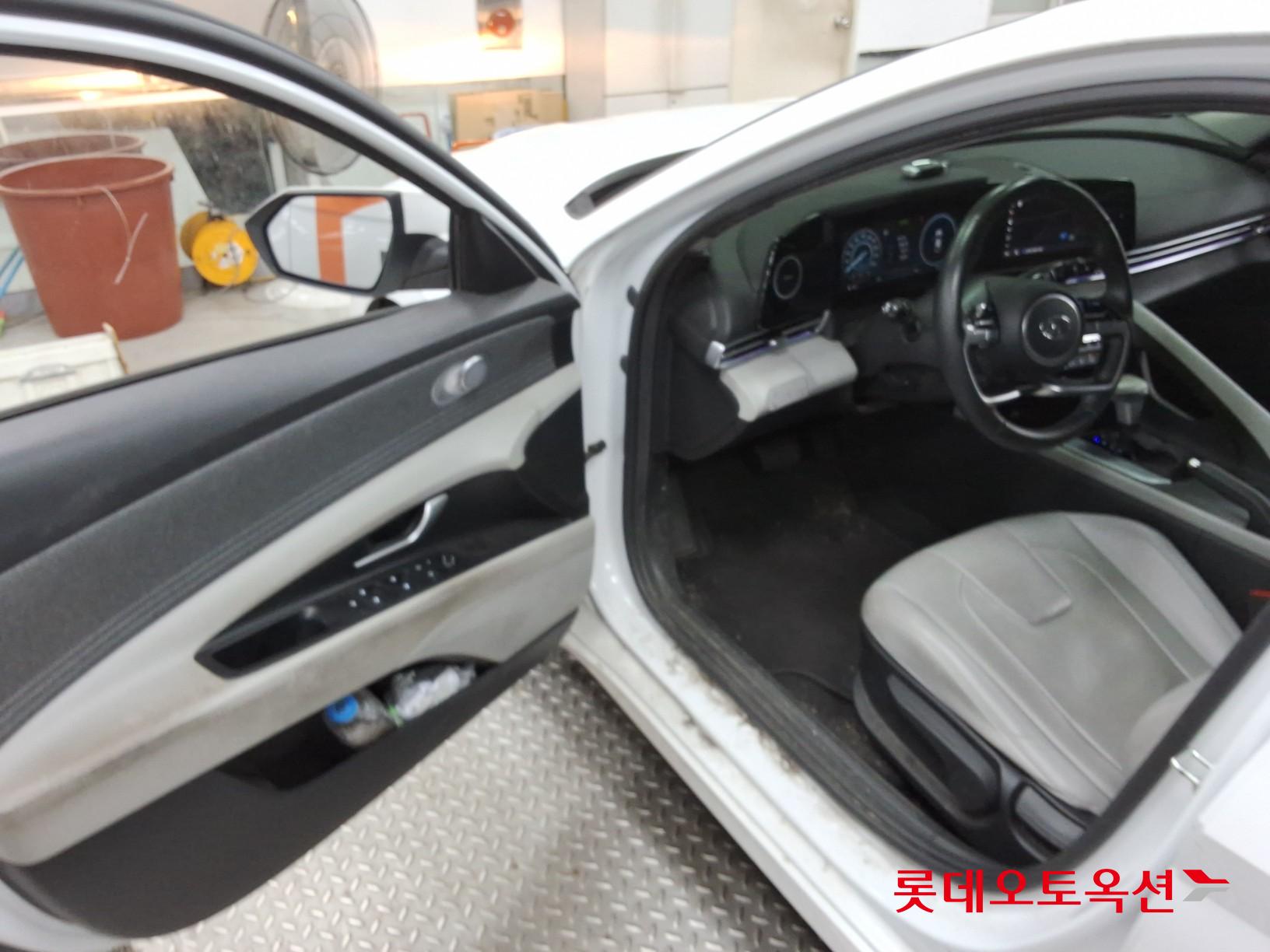 2023 - hyundai avante