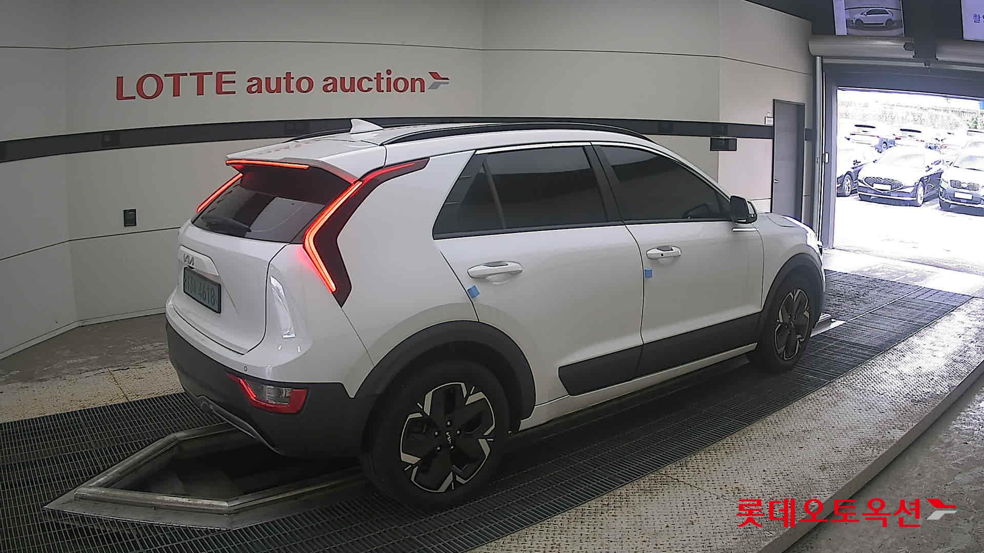 2023 - kia niro