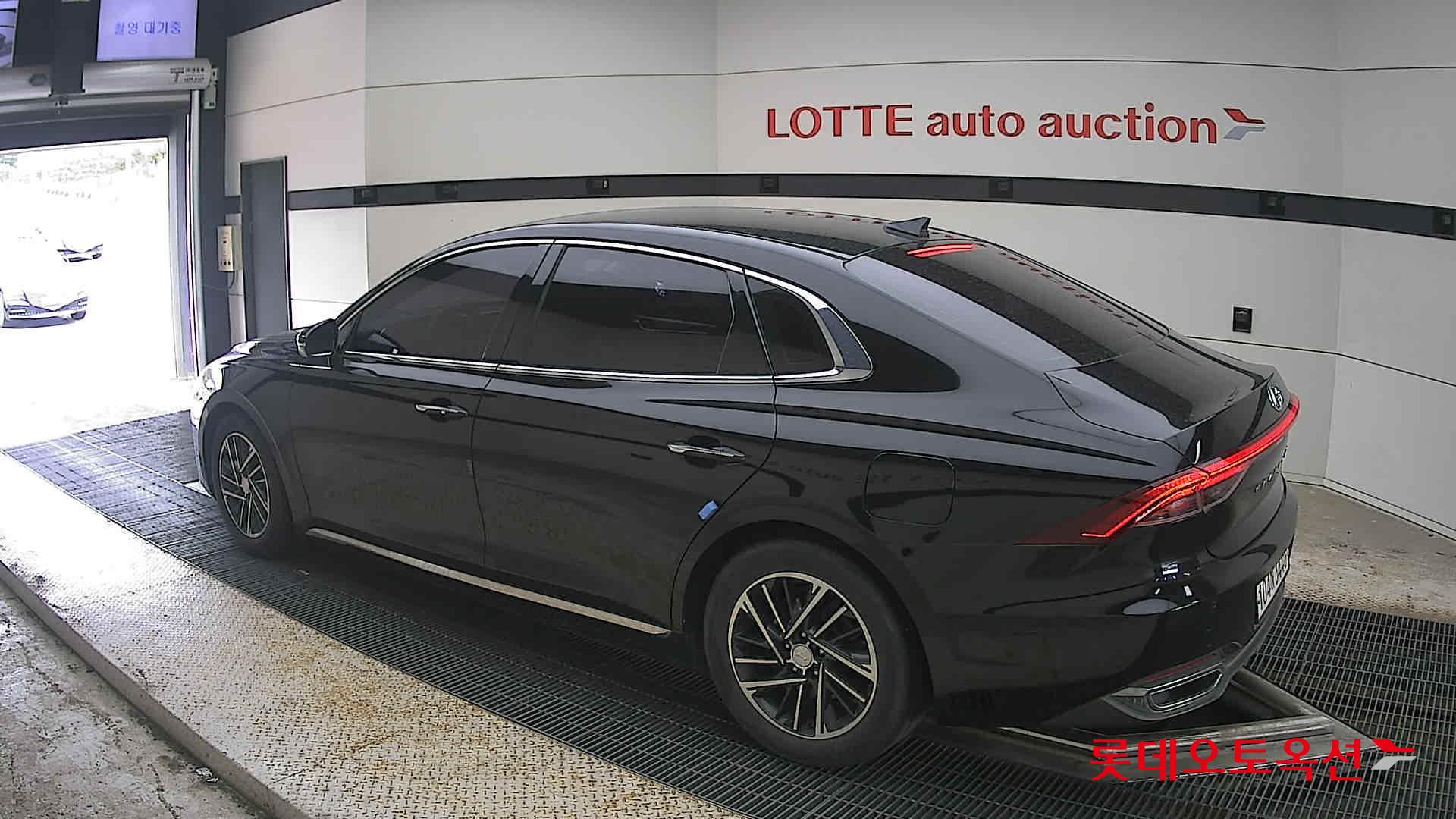 2020 - hyundai grandeur