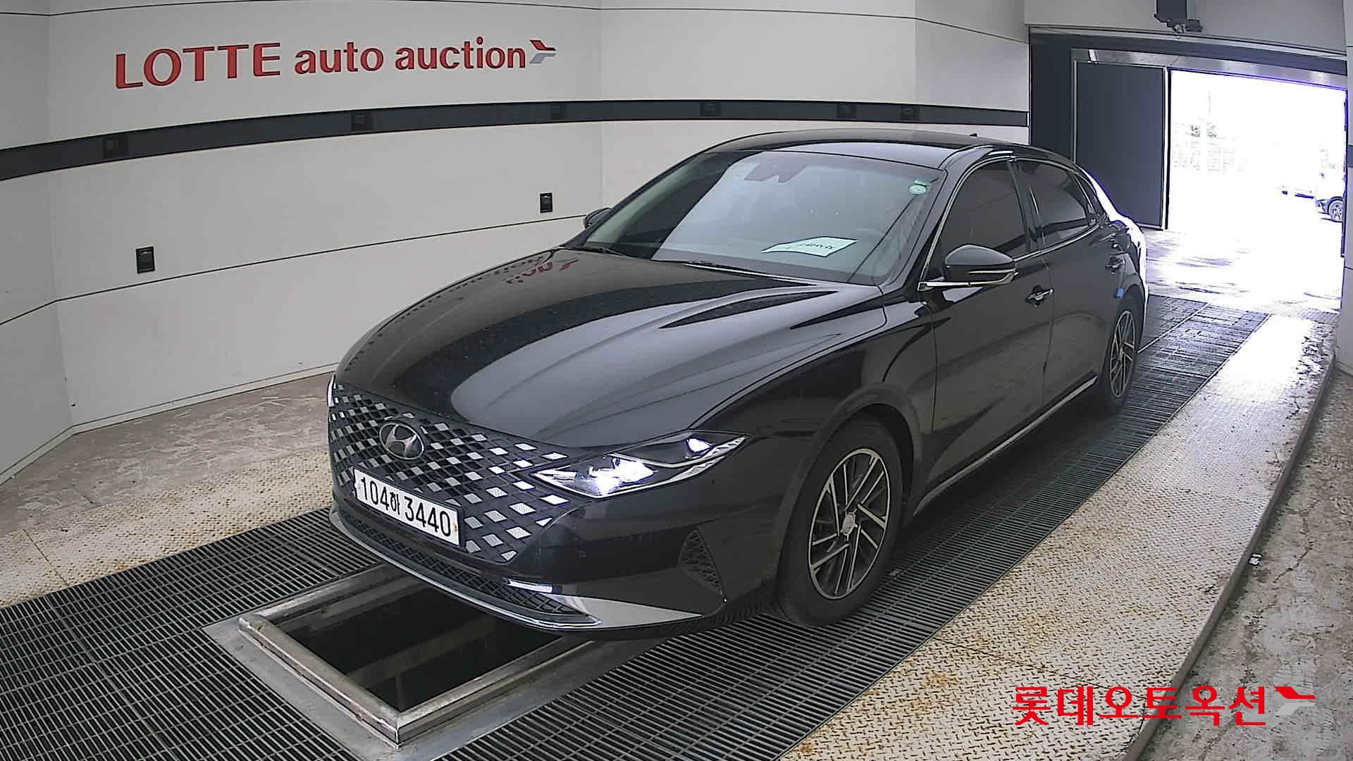 2020 - hyundai grandeur