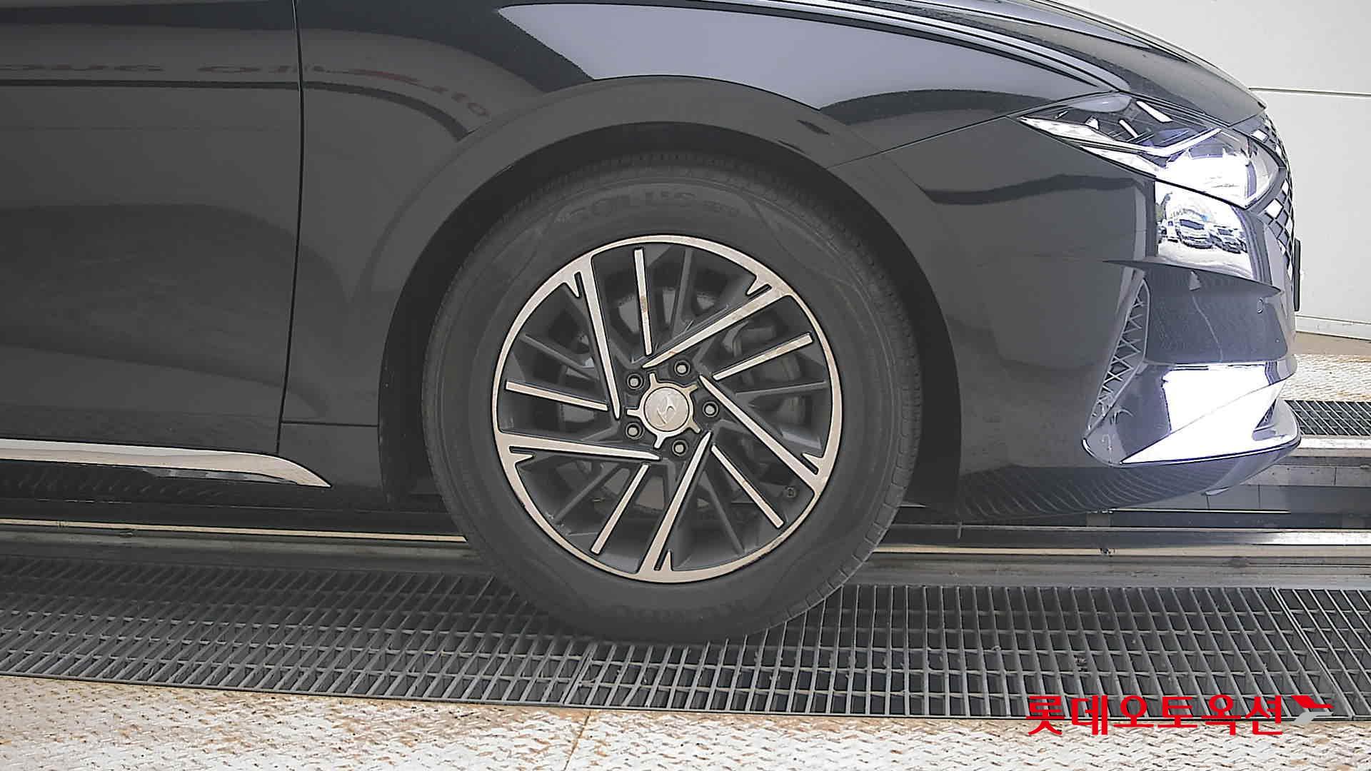 2020 - hyundai grandeur
