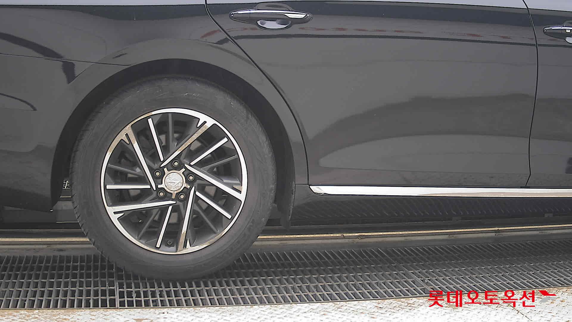 2020 - hyundai grandeur