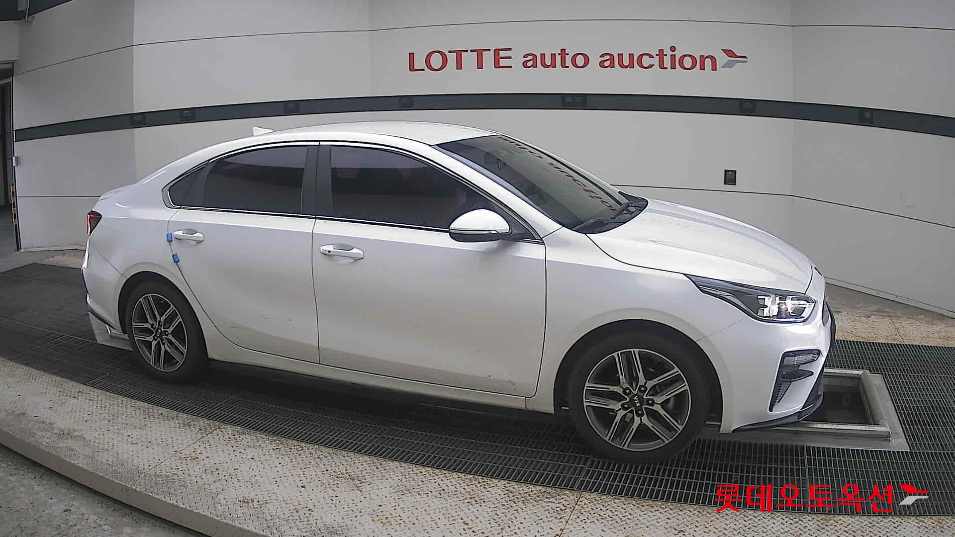 2020 - kia k3