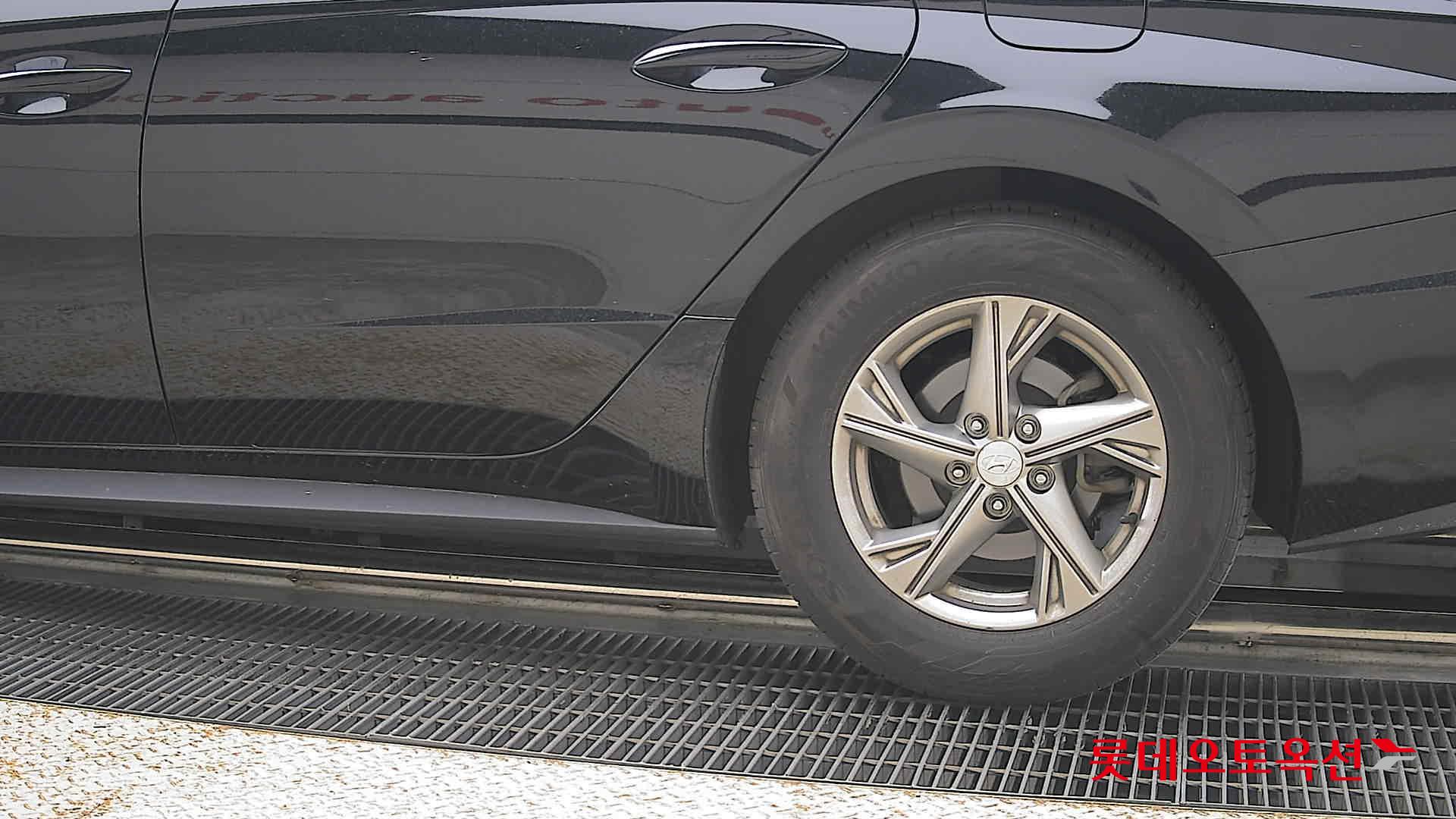 2020 - hyundai sonata