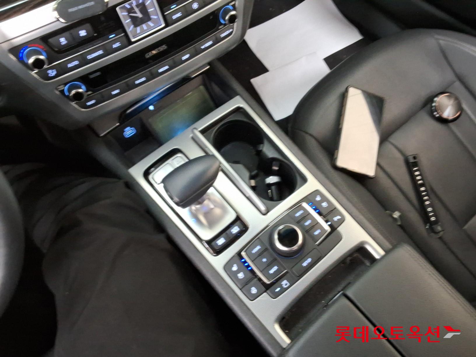2020 - genesis g80