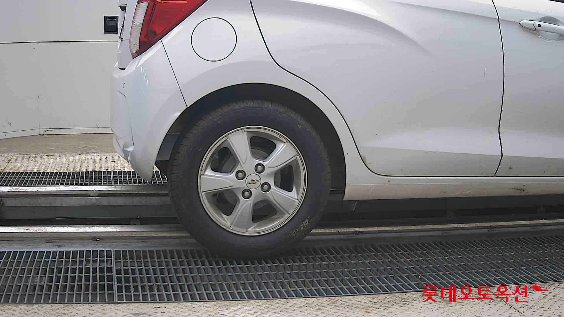 2021 - chevrolet spark