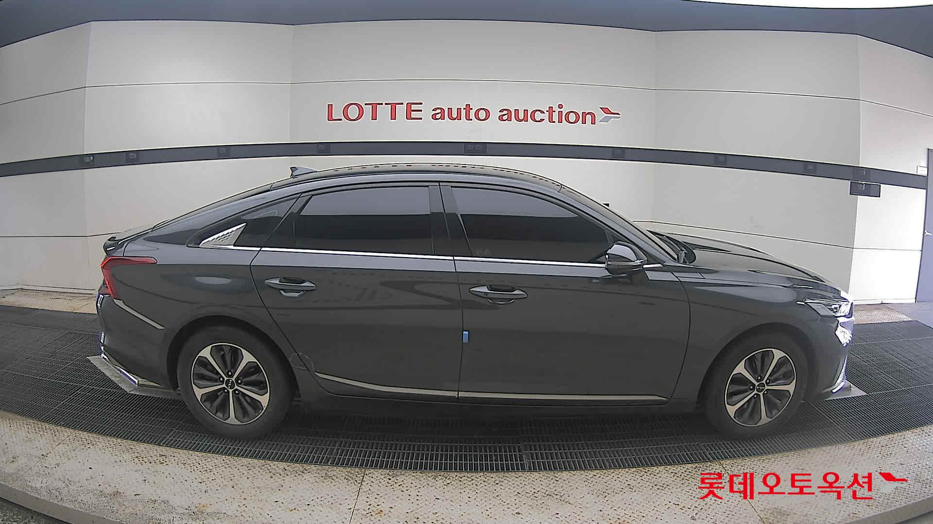 2023 - kia k8