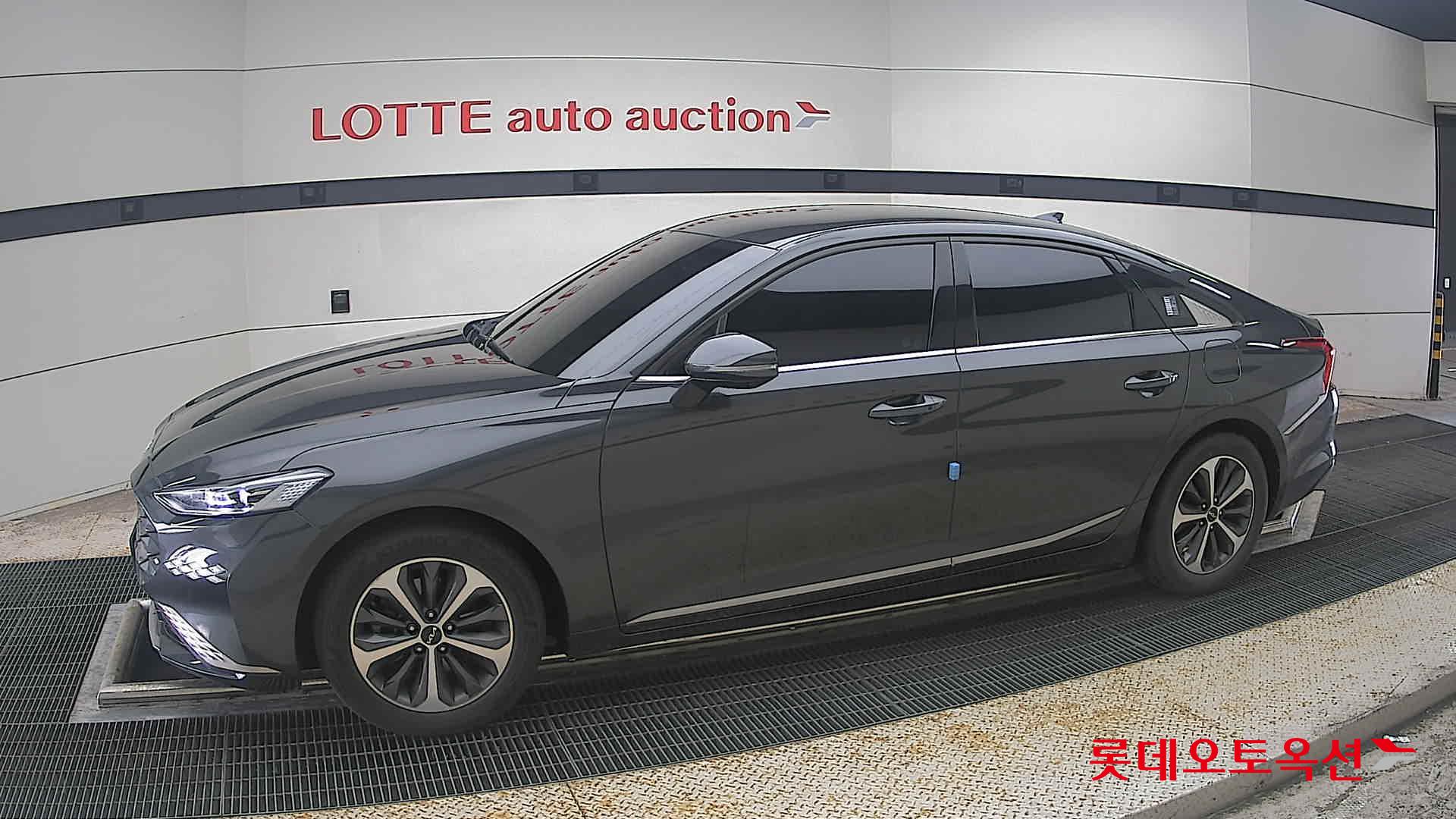 2023 - kia k8