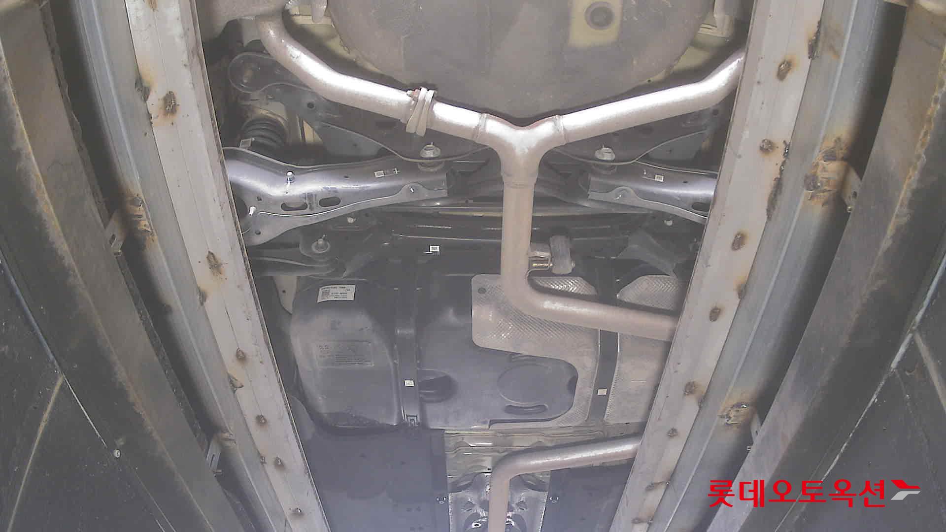 2023 - kia k8