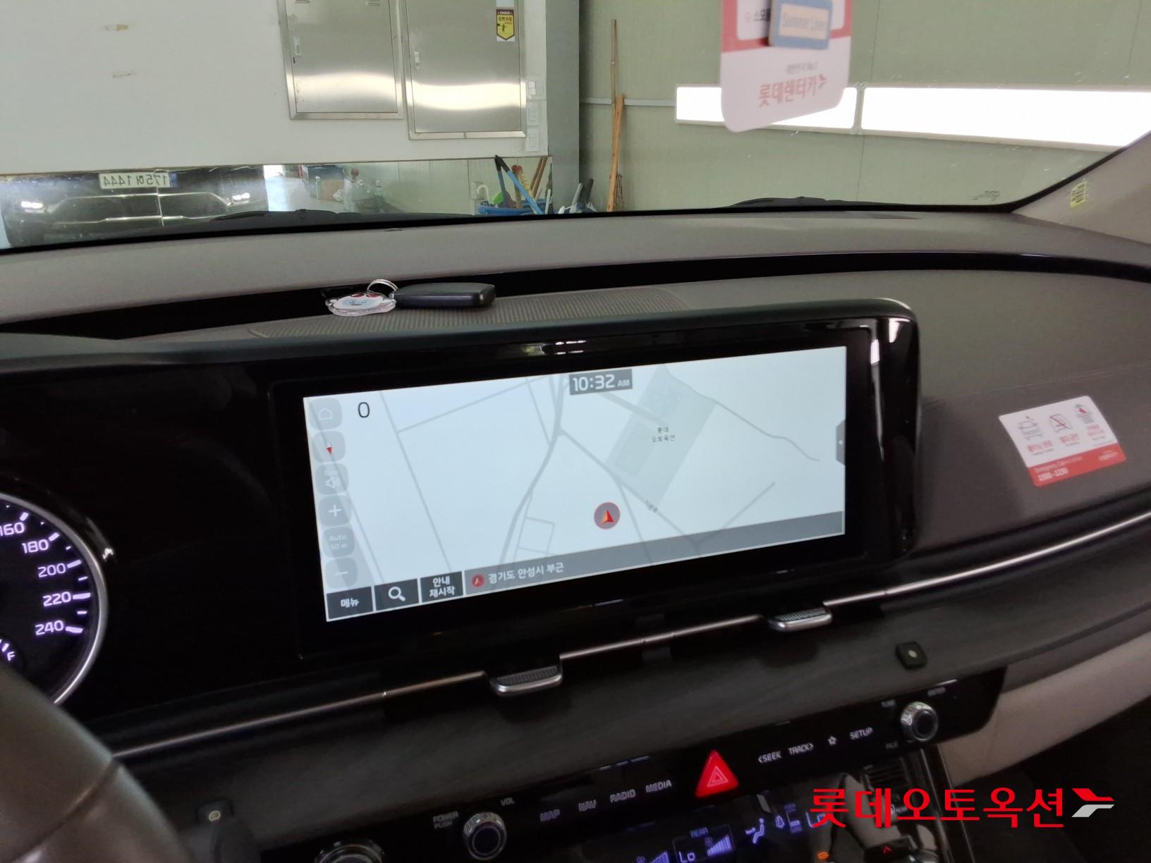2023 - kia carnival