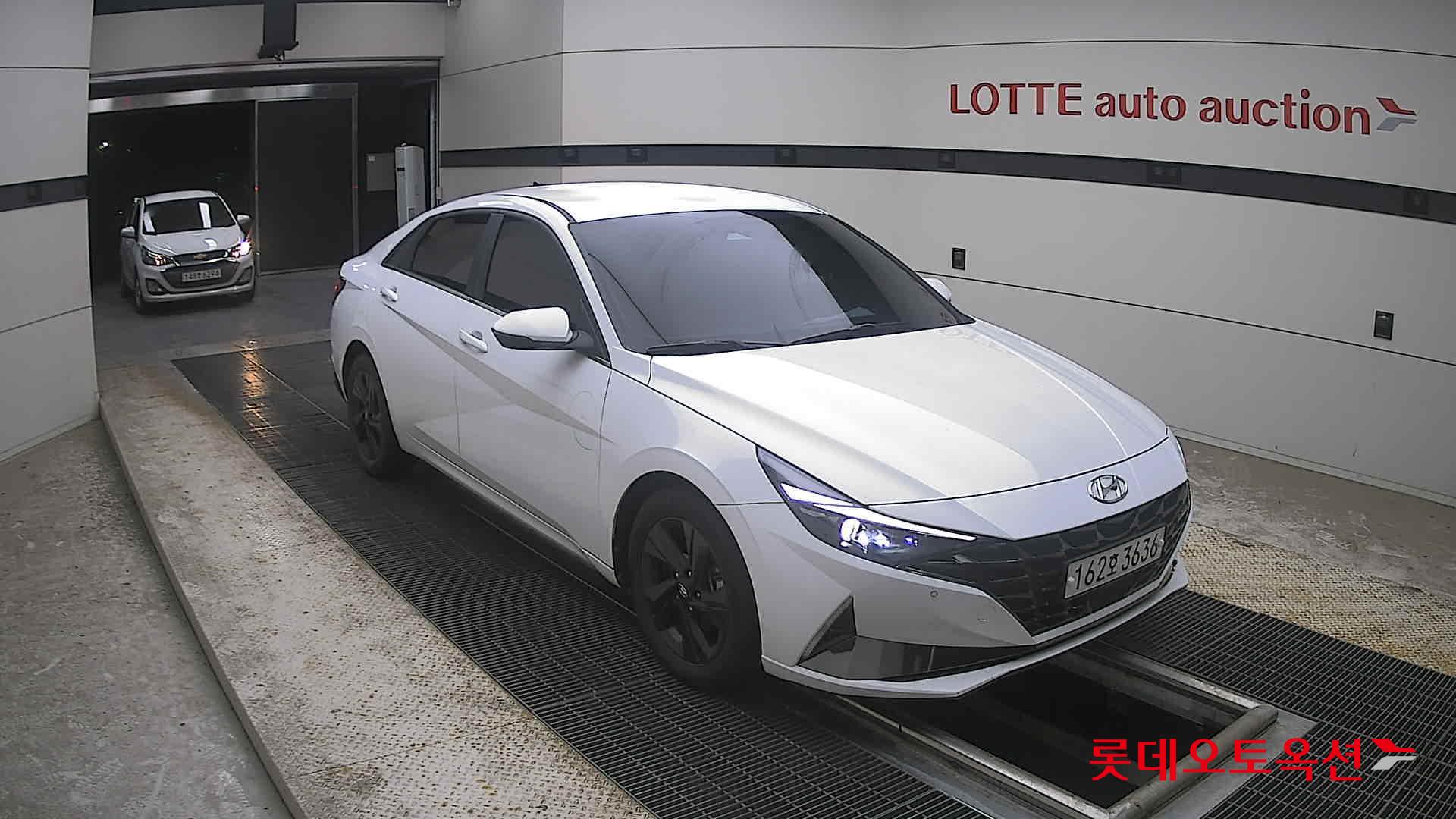 2021 - hyundai avante