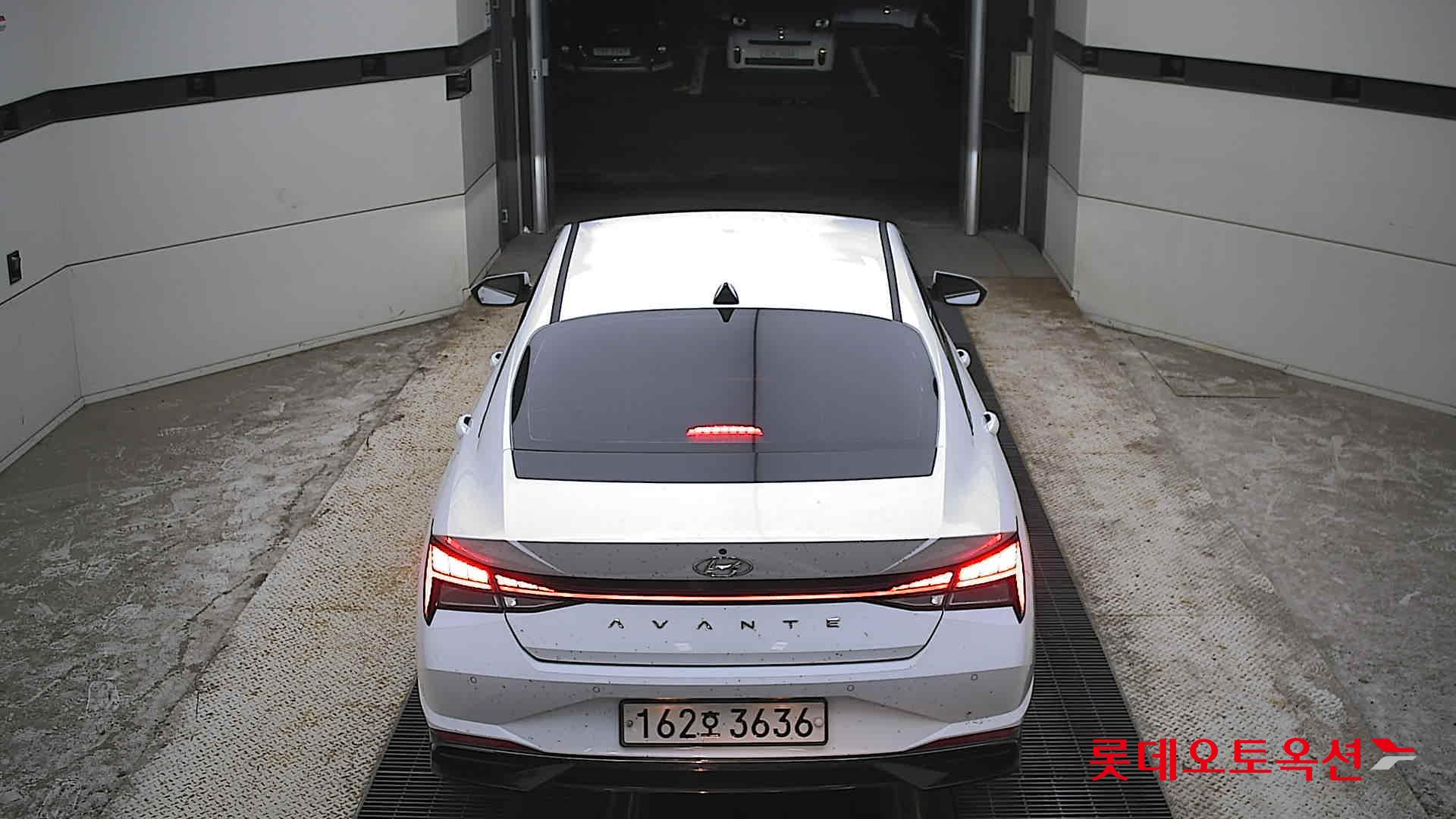 2021 - hyundai avante