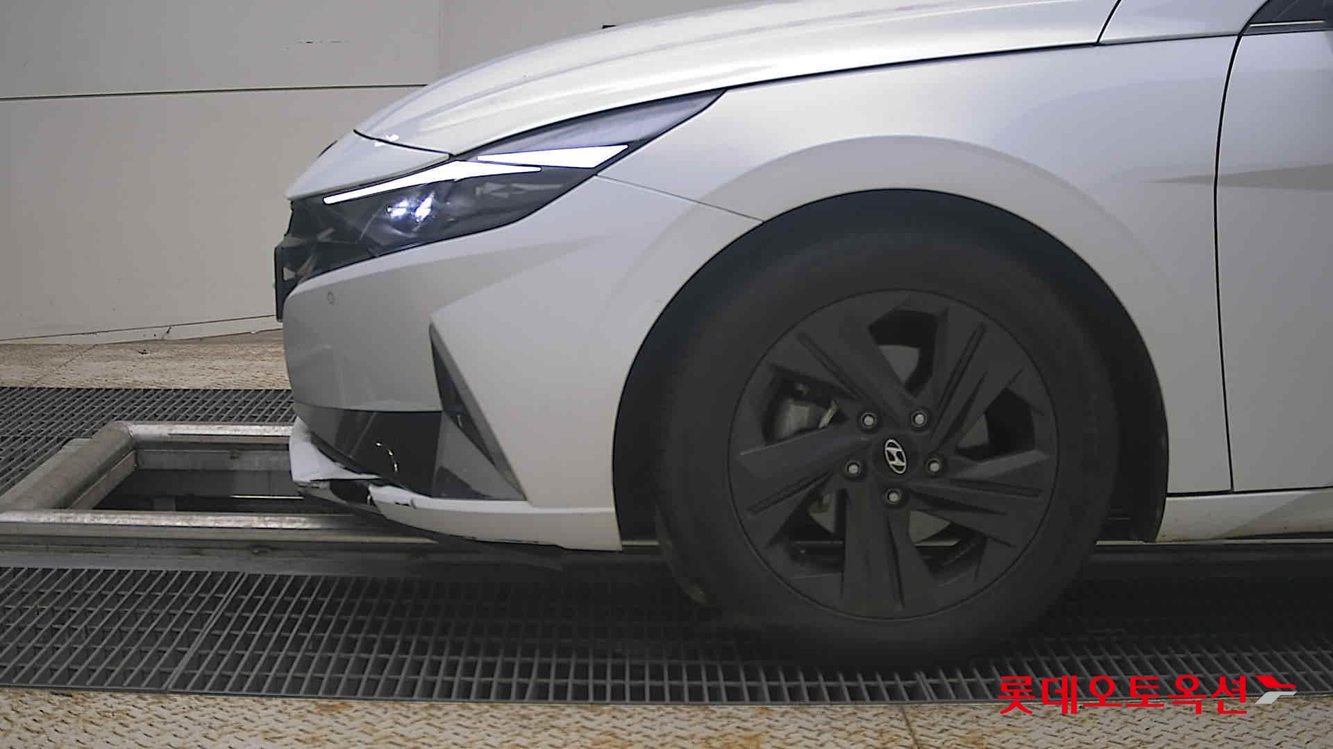 2021 - hyundai avante