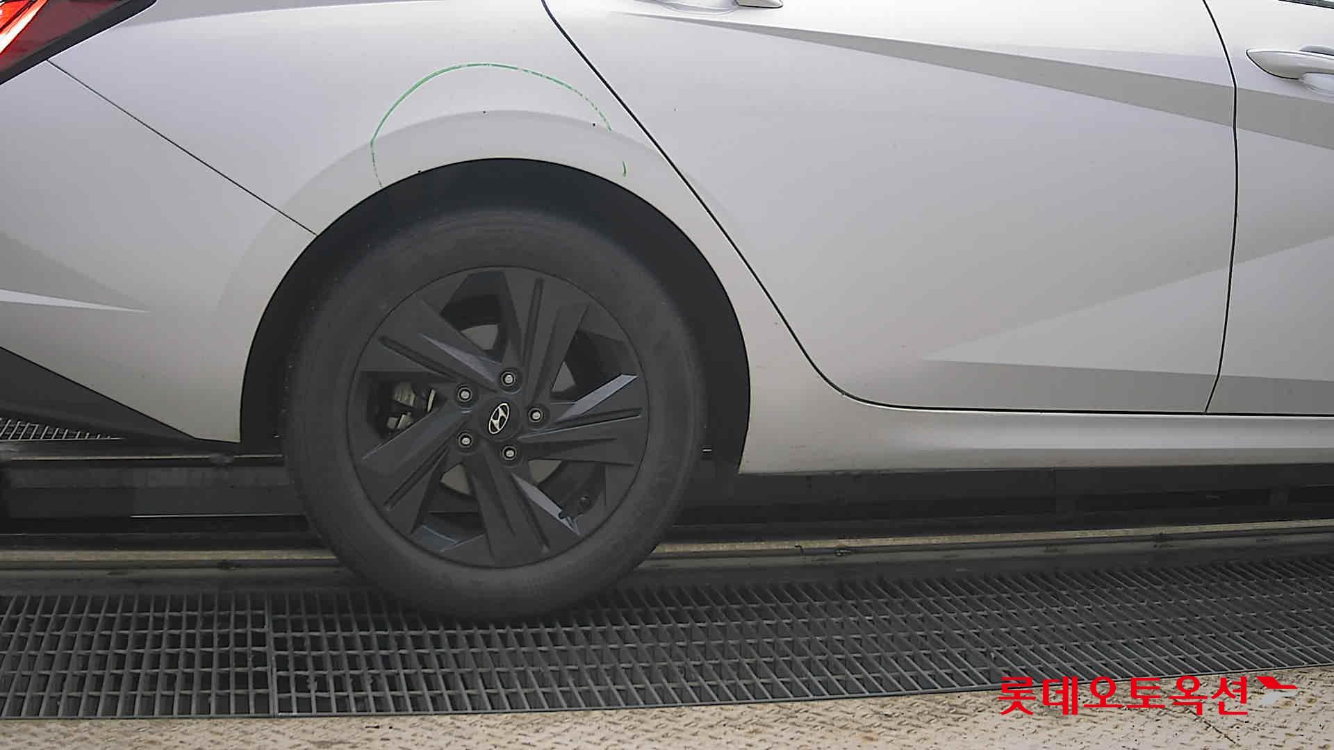 2021 - hyundai avante