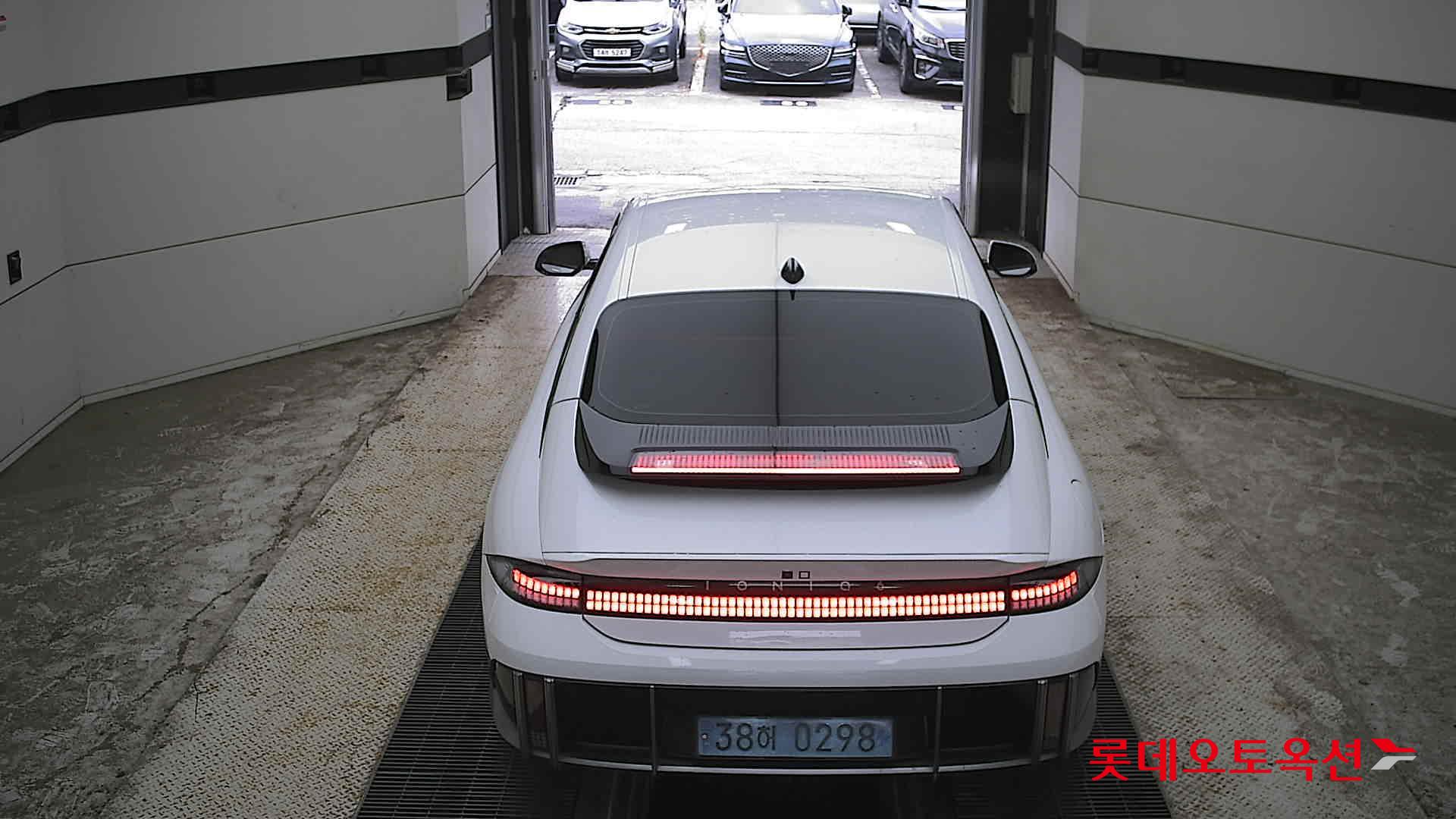 2023 - hyundai ioniq