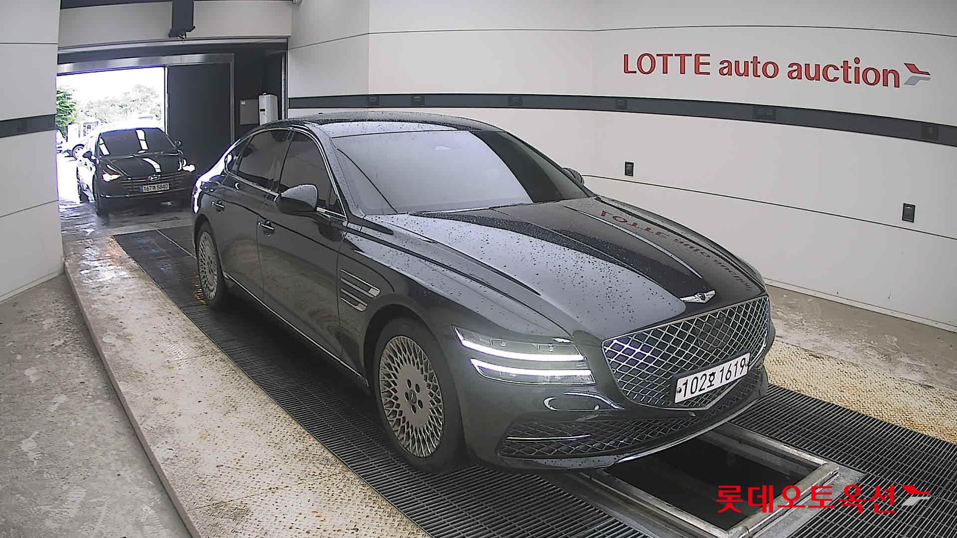 2021 - genesis g80