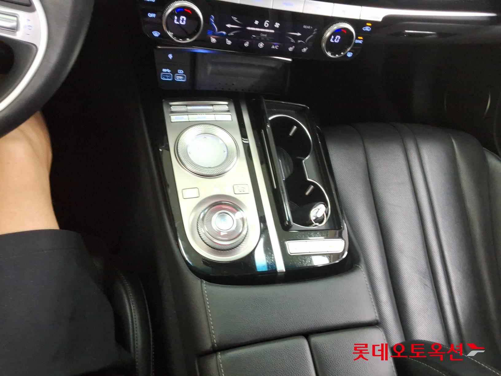 2021 - genesis g80