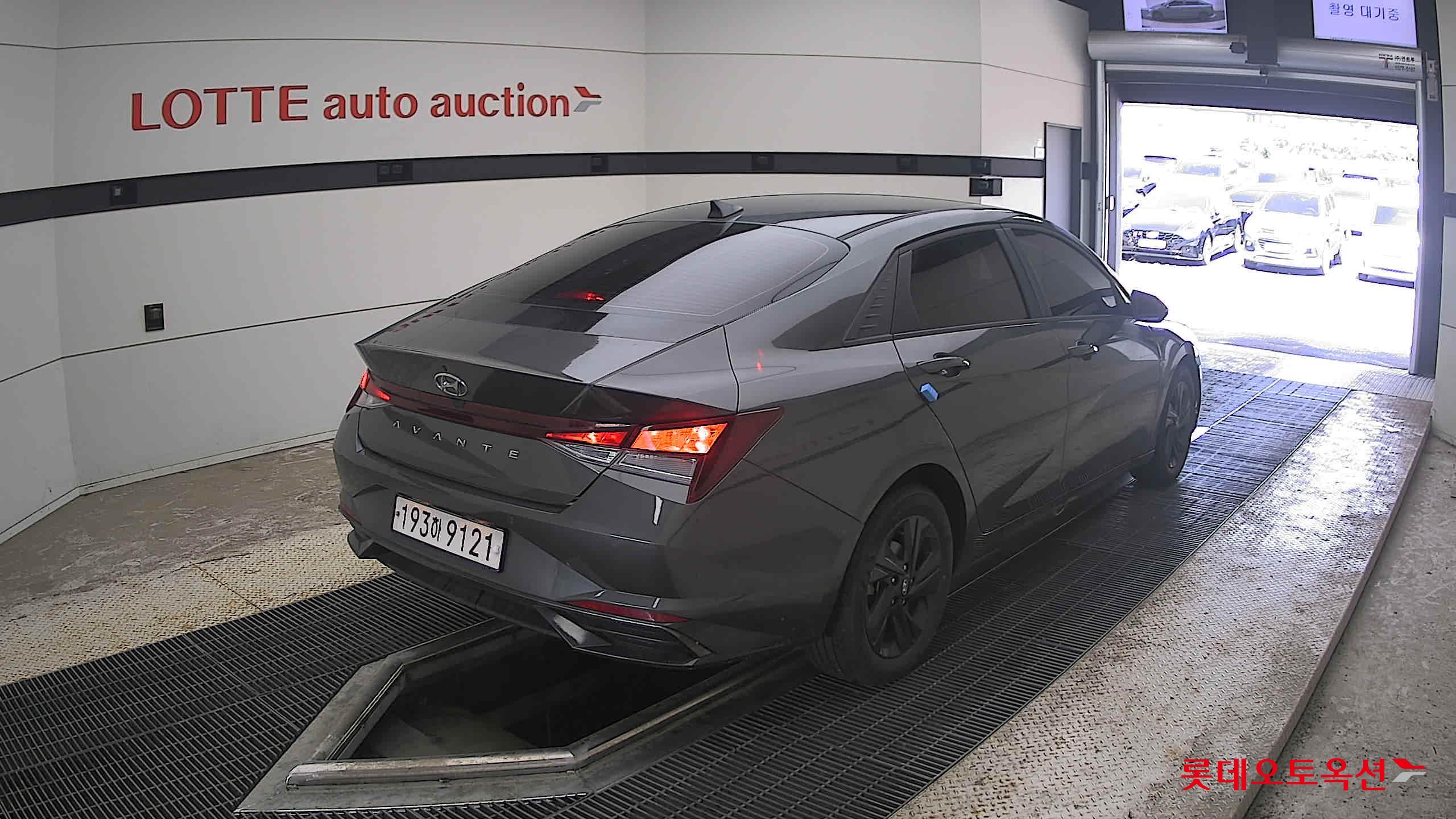 2023 - hyundai avante
