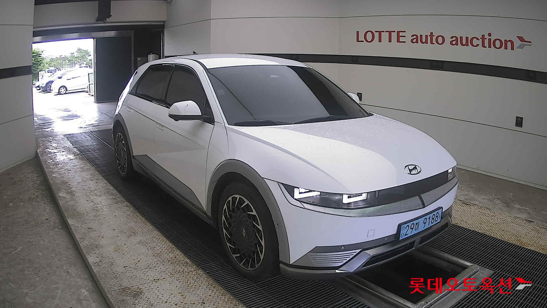 2022 - hyundai ioniq