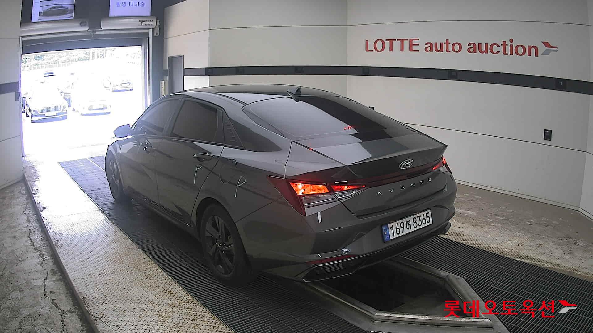 2023 - hyundai avante