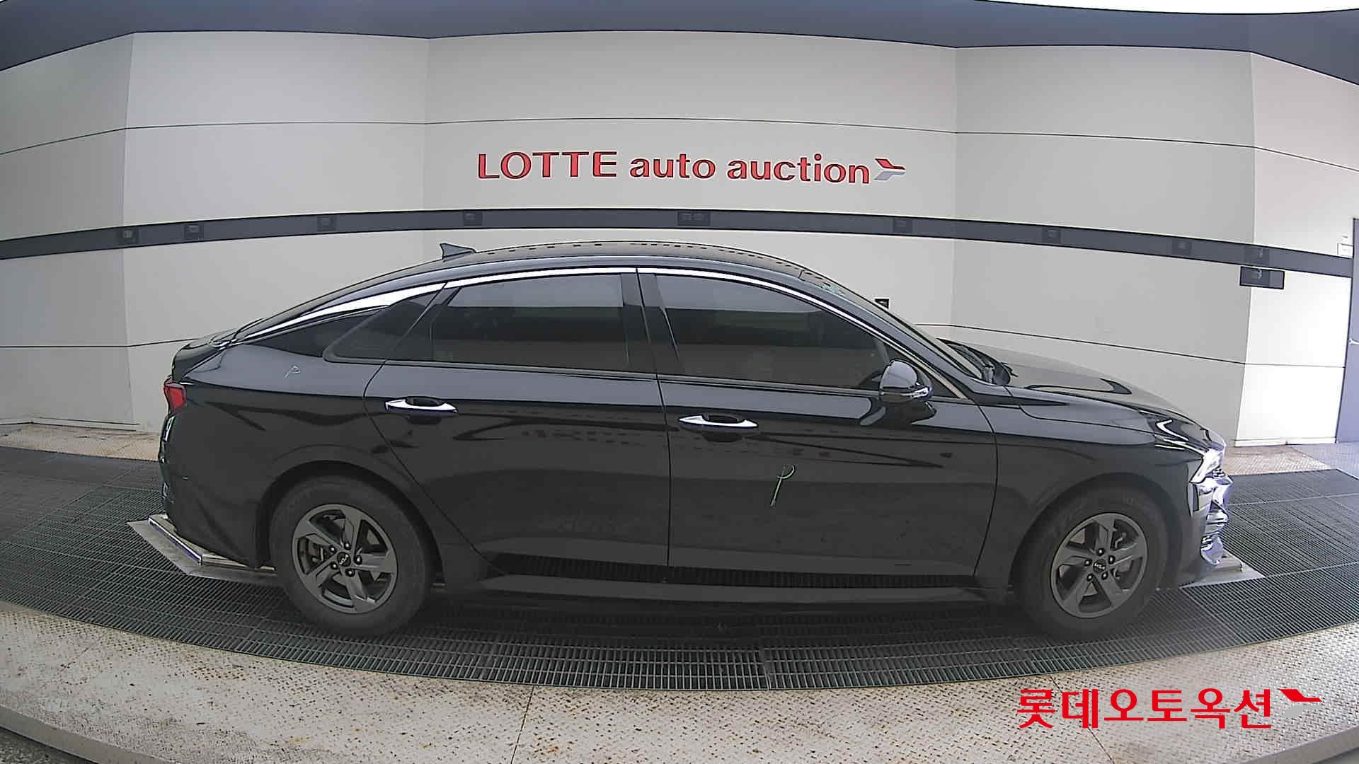 2023 - kia k5