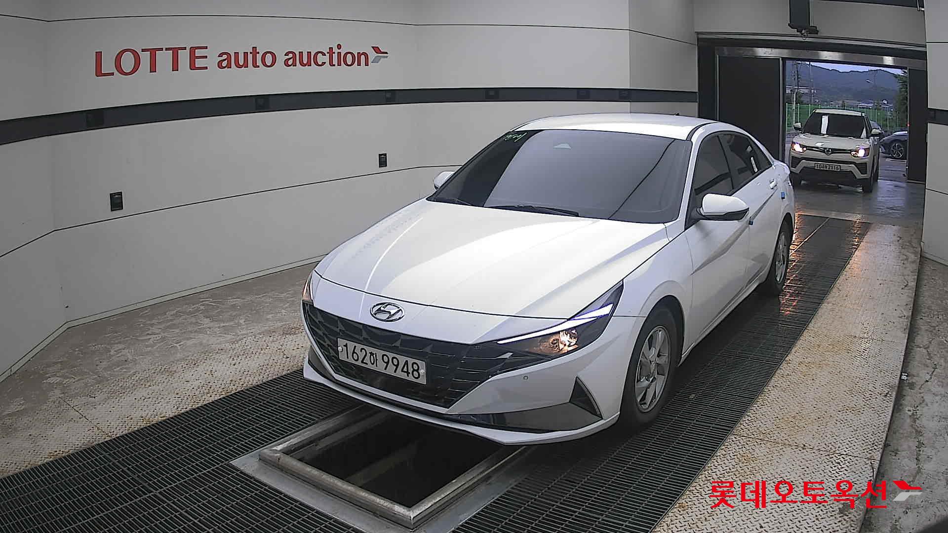 2021 - hyundai avante