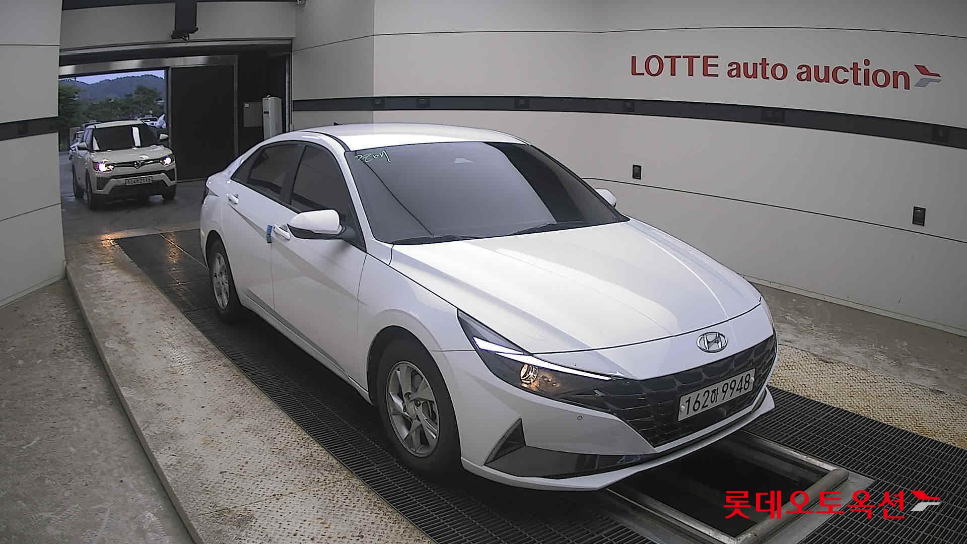 2021 - hyundai avante