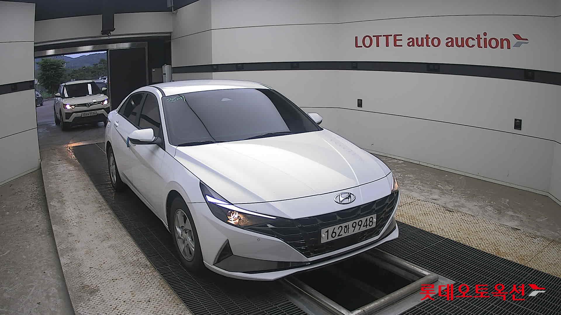 2021 - hyundai avante