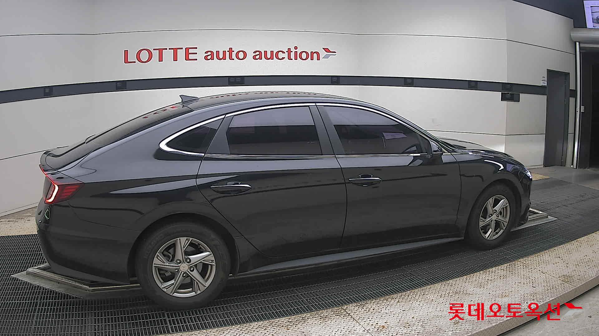 2020 - hyundai sonata