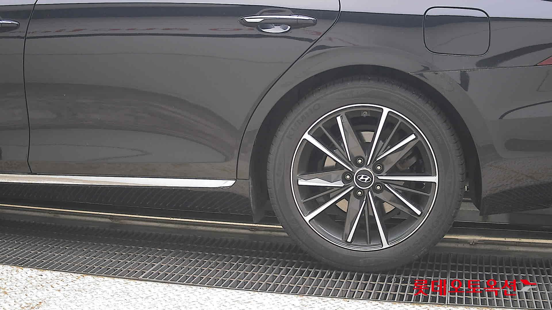 2020 - hyundai grandeur