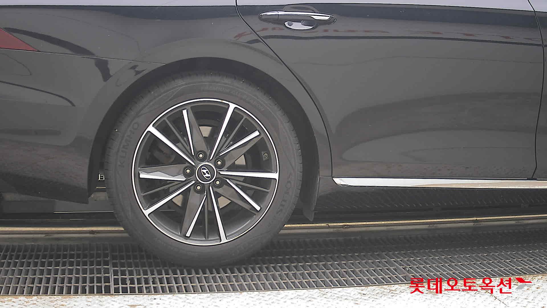2020 - hyundai grandeur